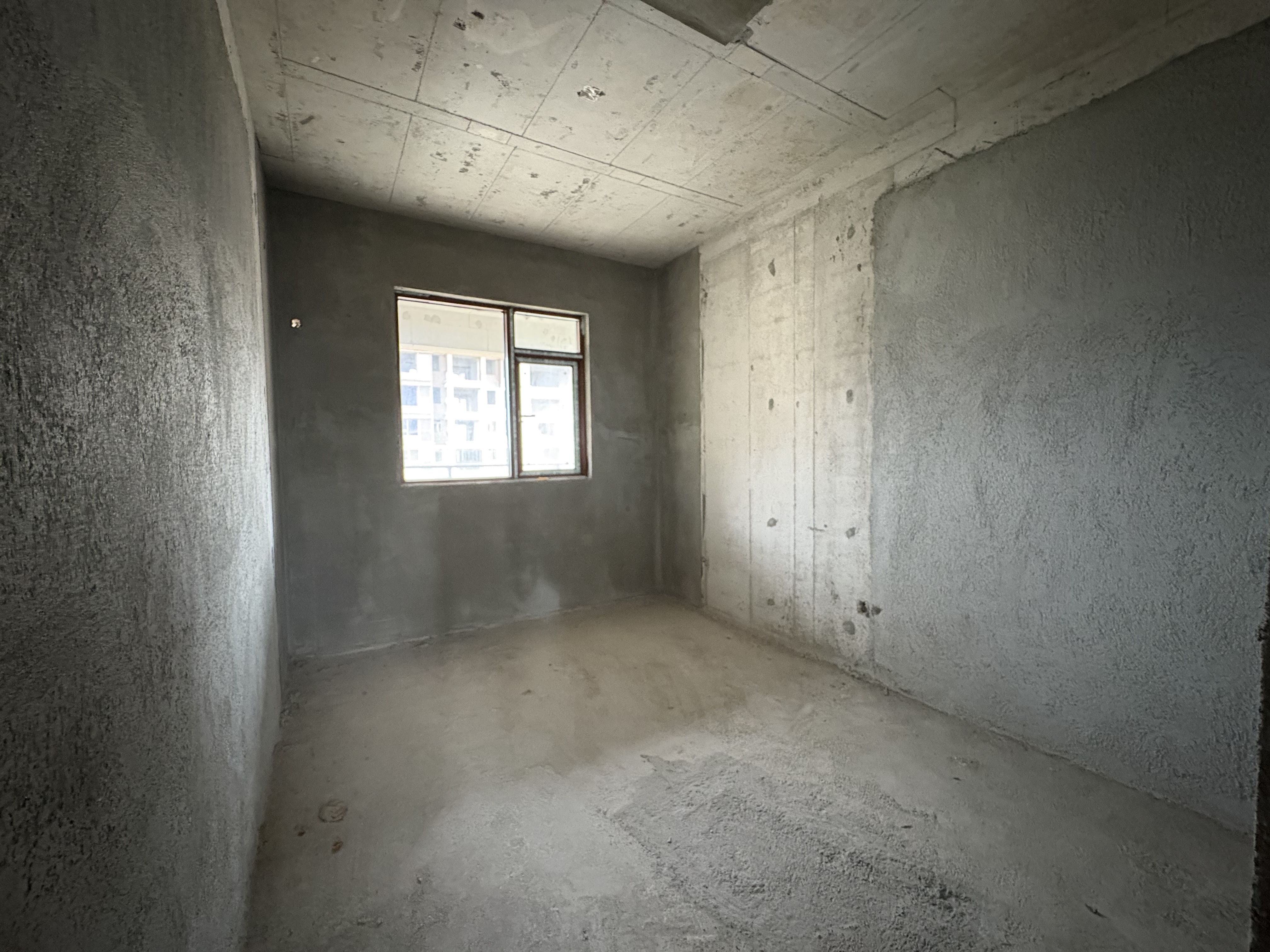 吉大汉珠山府 4室2厅2卫 96.8万 吉大汉珠山府 4室2厅2卫 96.8万客厅