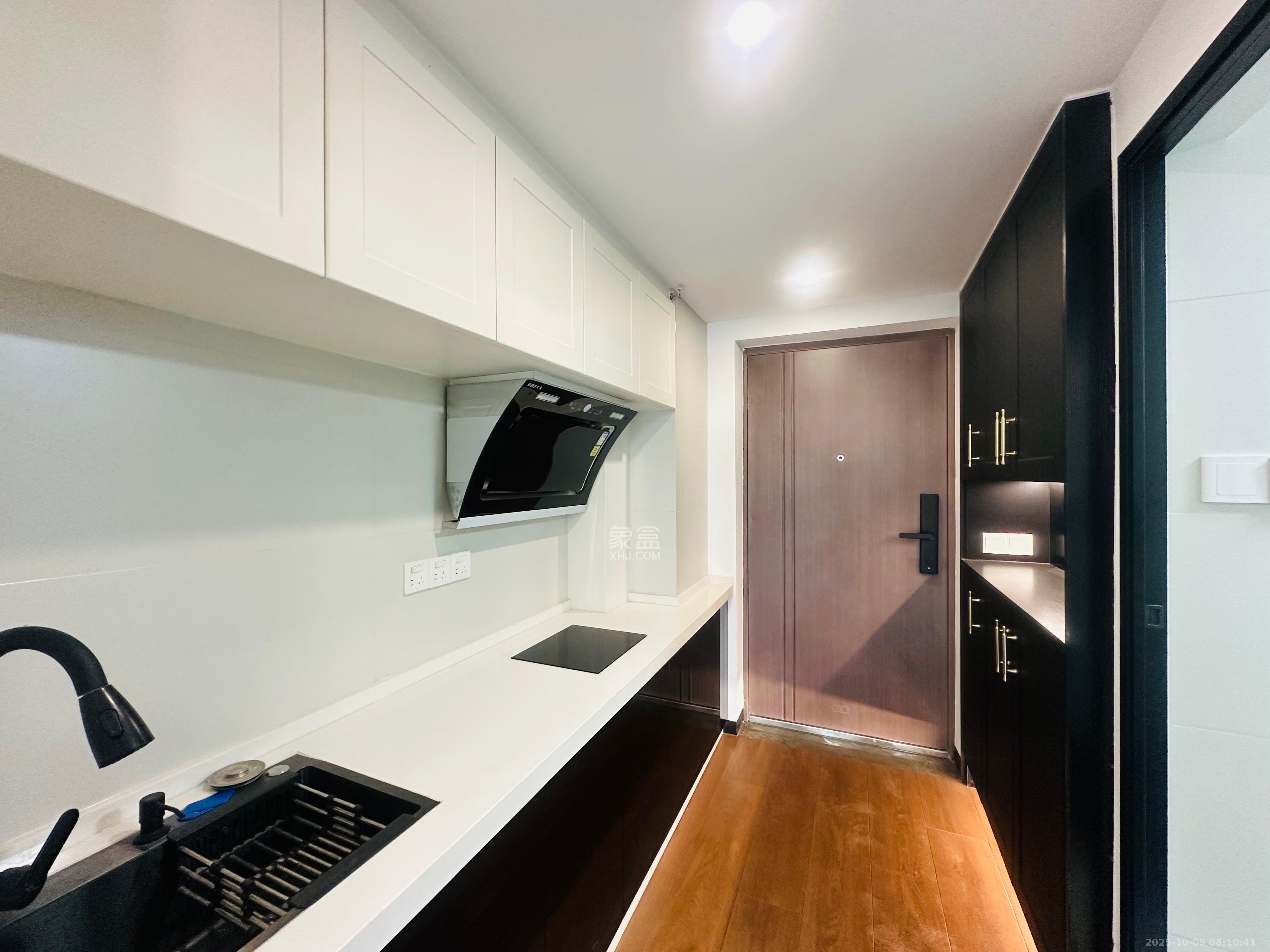 卓越中寰  2室1厅1卫    3000.0元/月室内图