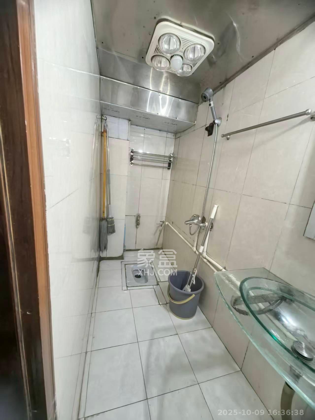 吉景小区  2室1厅1卫    1500.0元/月室内图