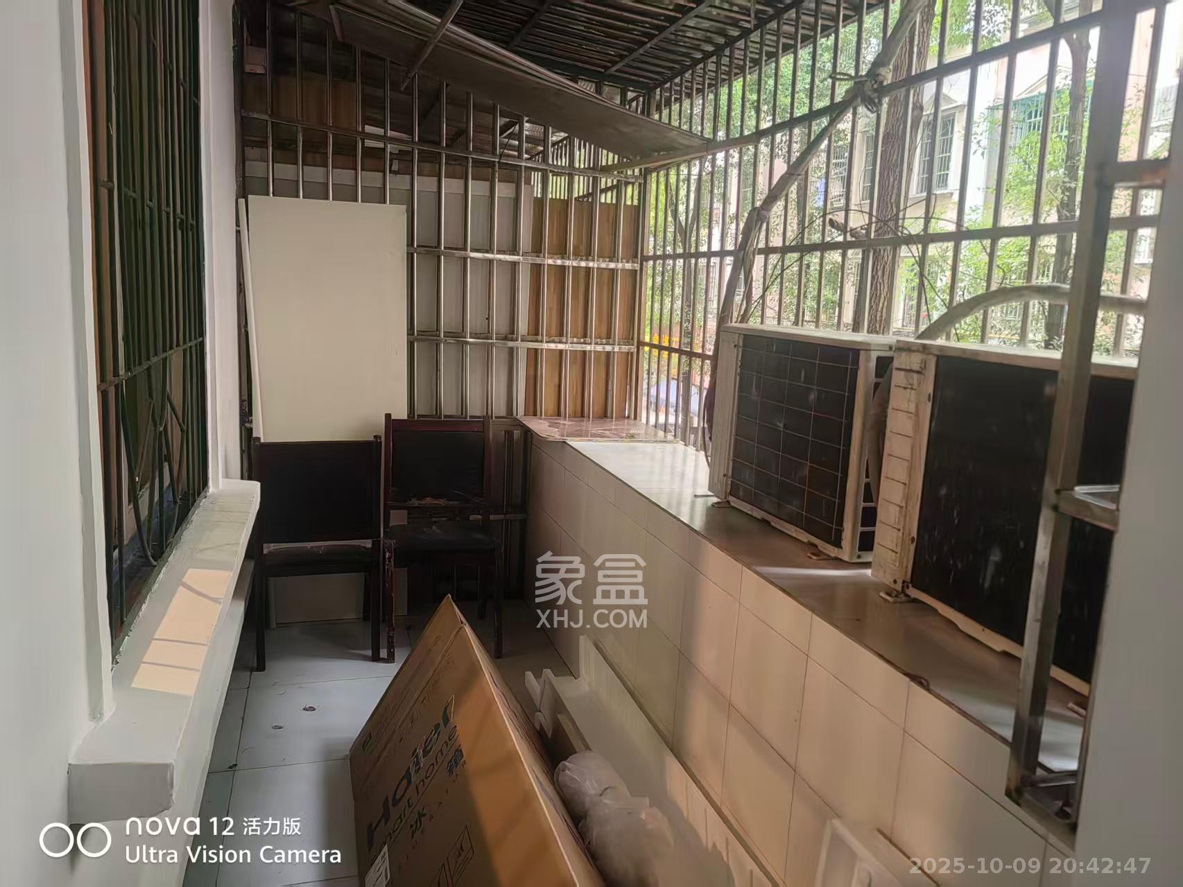 马王堆陶瓷建材新城  3室2厅1卫    1800.0元/月室内图