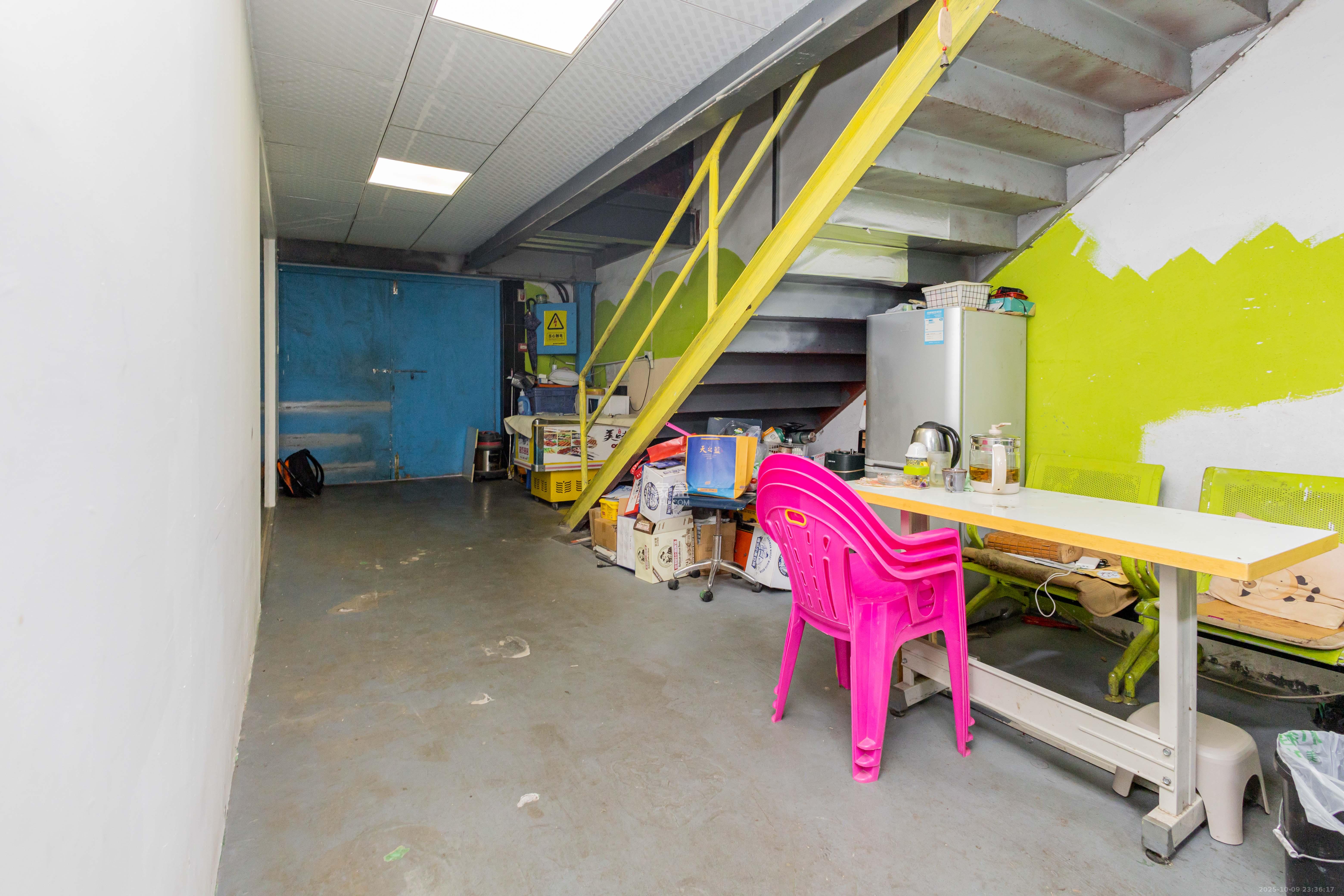 星沙壹号企业特区 1室1厅1卫 260.0万 星沙壹号企业特区 1室1厅1卫 260.0万客厅