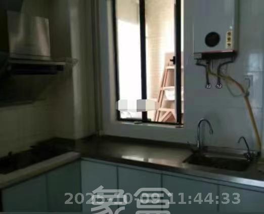 莱茵城 2室2厅1卫 1800.0元/月 莱茵城 2室2厅1卫 1800.0元/月室内图