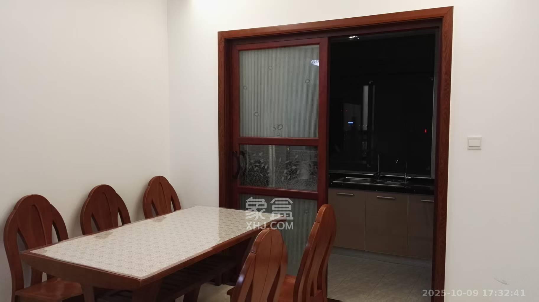 青园 3室2厅2卫 3500.0元/月 青园 3室2厅2卫 3500.0元/月室内图