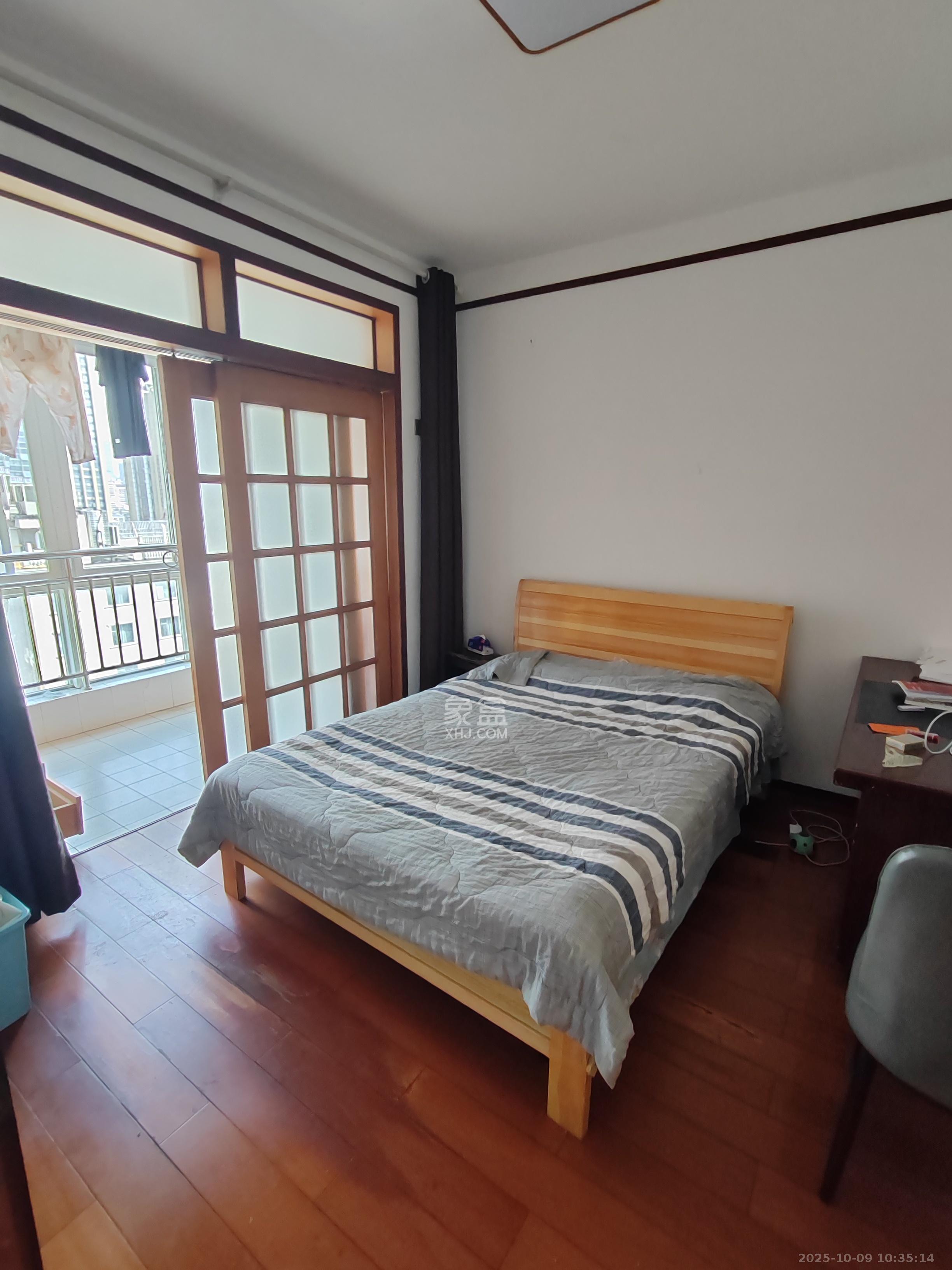 五一华府 2室2厅1卫 2700.0元/月 五一华府 2室2厅1卫 2700.0元/月室内图