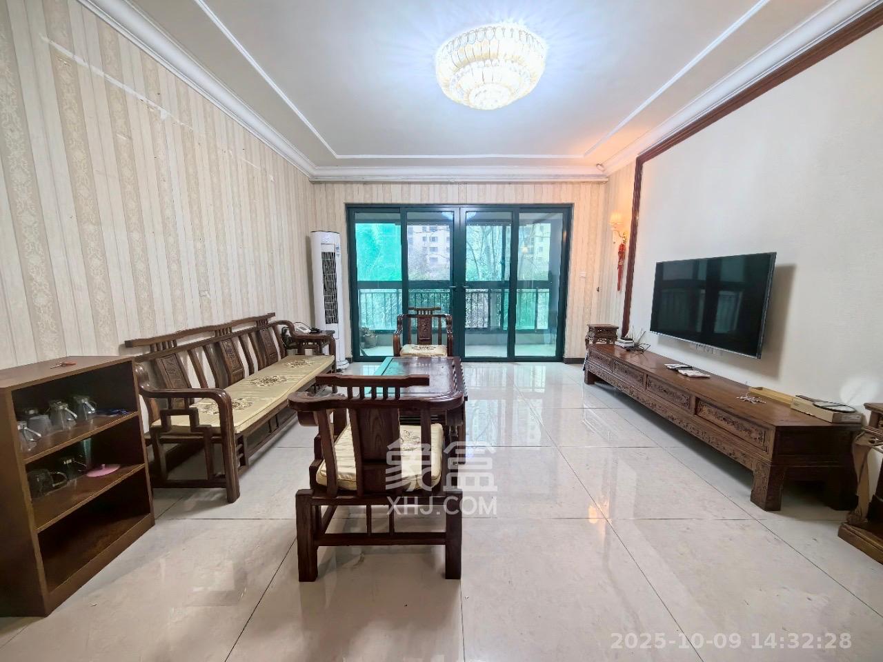 恒大雅苑 4室2厅2卫 3400.0元/月 恒大雅苑 4室2厅2卫 3400.0元/月室内图