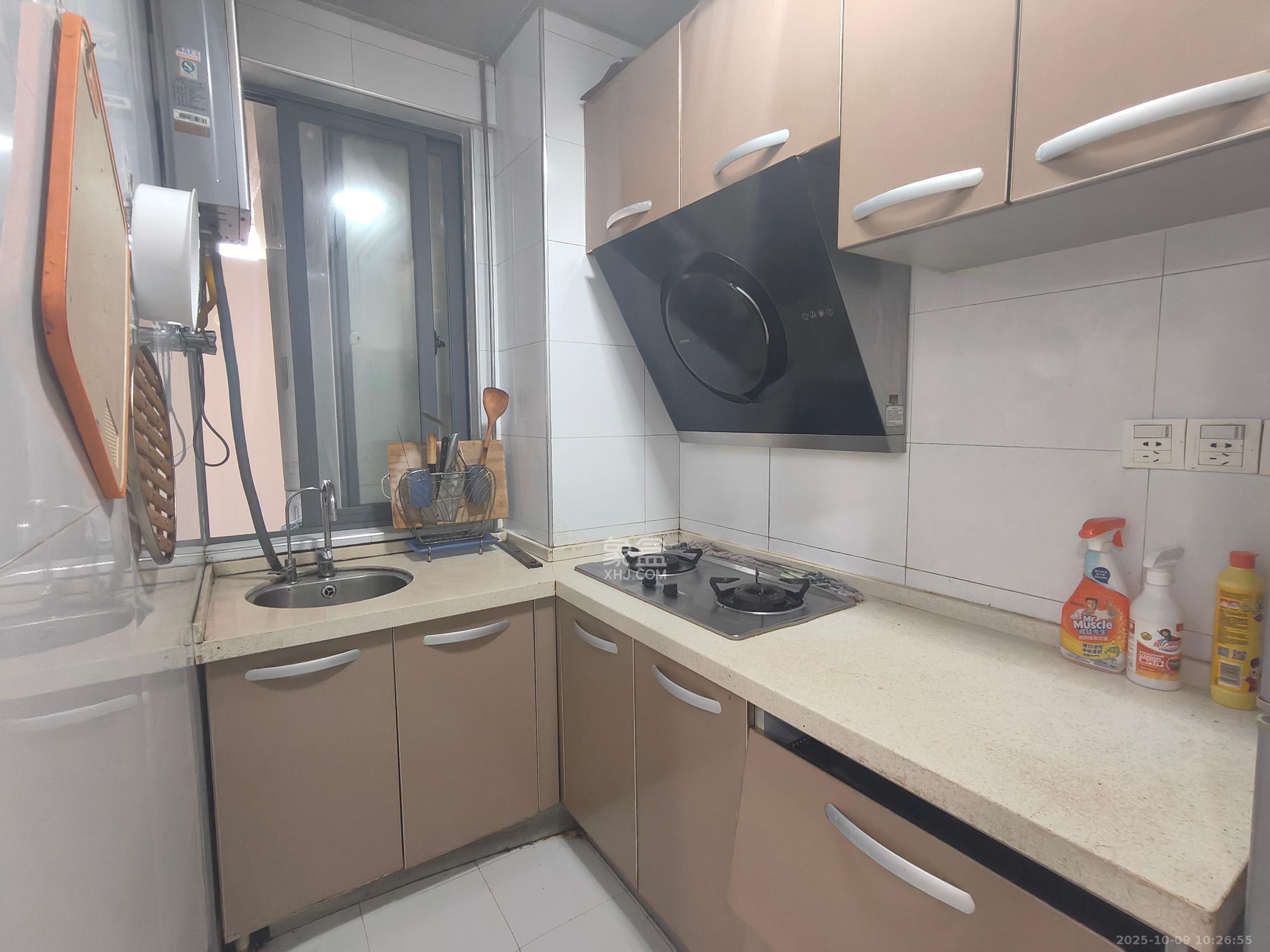 万博汇  3室2厅1卫    3000.0元/月室内图