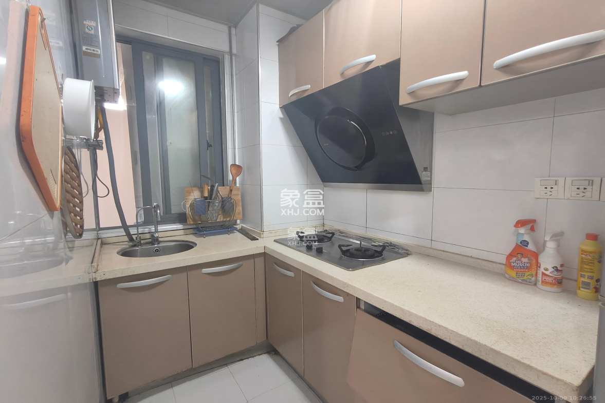 万博汇  3室2厅1卫    3000.0元/月 万博汇  3室2厅1卫    3000.0元/月室内图