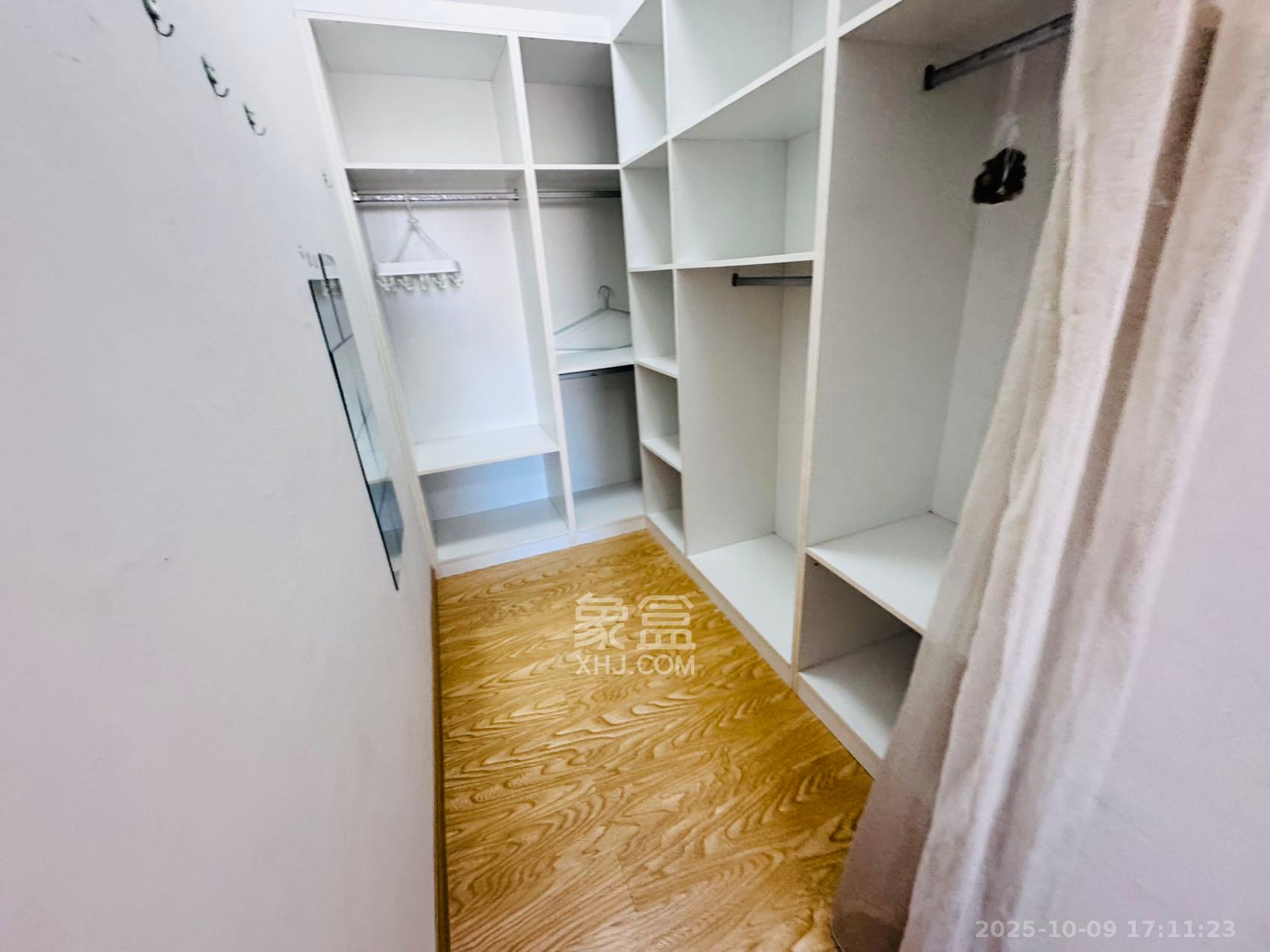 创世纪广场 1室1厅1卫 1500.0元/月 创世纪广场 1室1厅1卫 1500.0元/月室内图