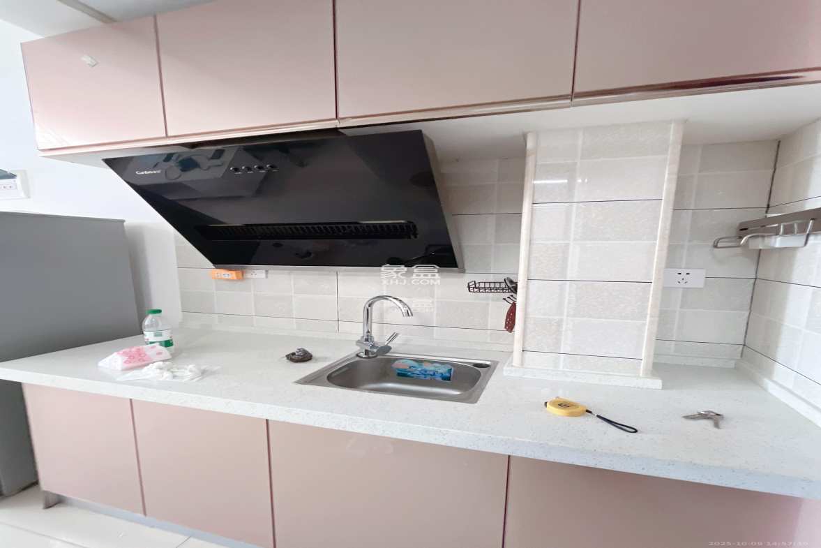 达美美立方 1室1厅1卫 1700.0元/月 达美美立方 1室1厅1卫 1700.0元/月室内图