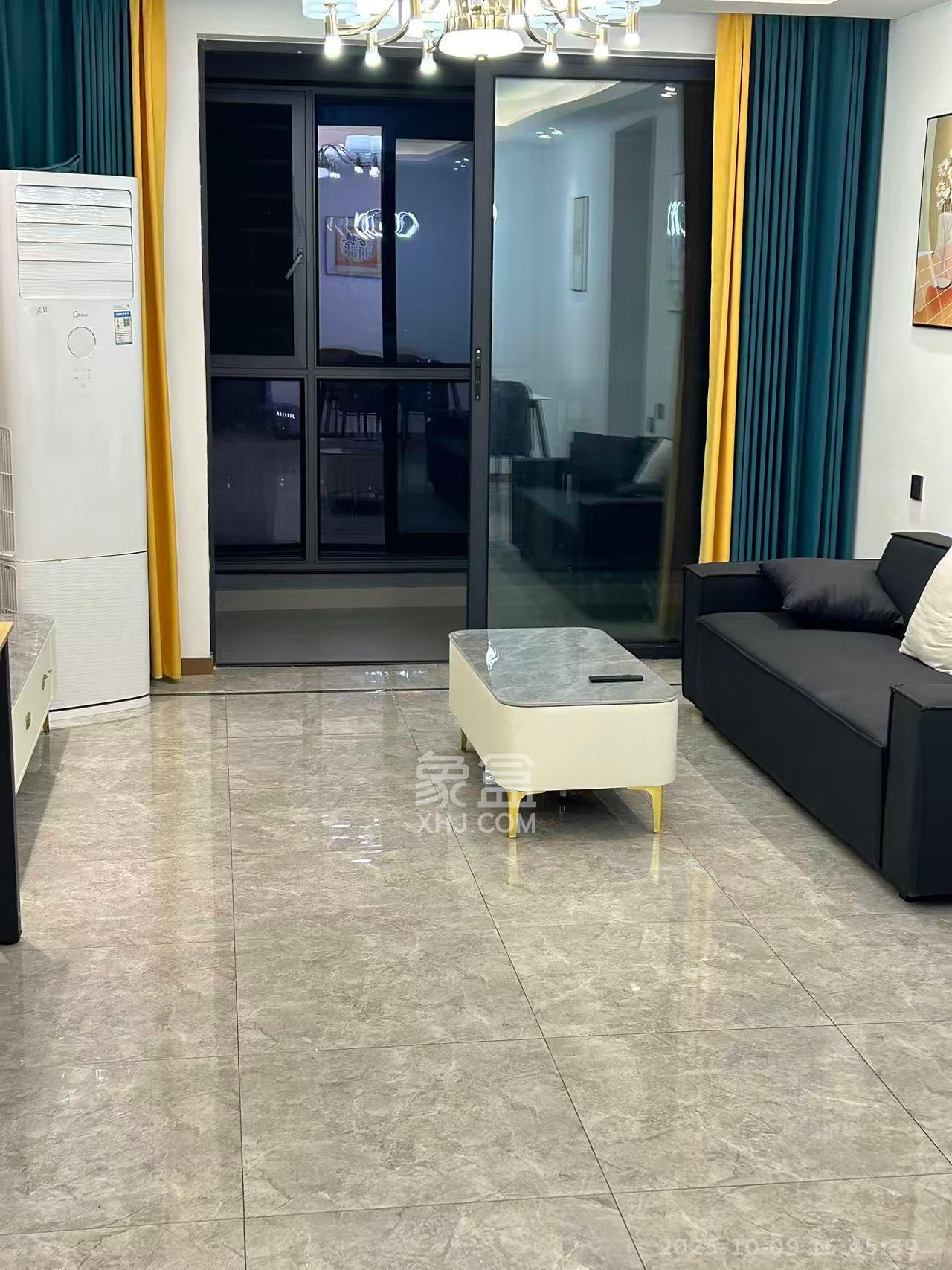 梅溪悦章  3室2厅1卫    3500.0元/月 梅溪悦章  3室2厅1卫    3500.0元/月室内图