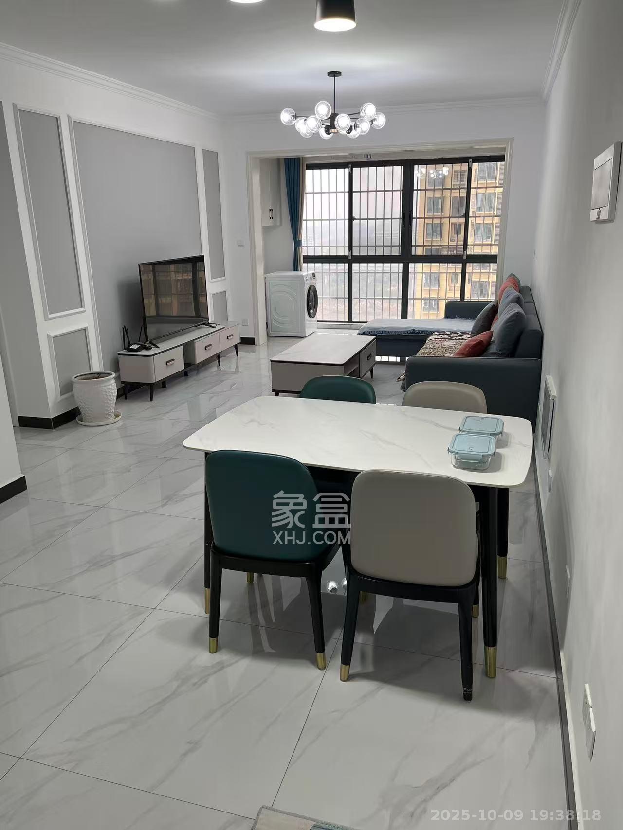 金南家园三期  3室2厅2卫    2500.0元/月 金南家园三期  3室2厅2卫    2500.0元/月室内图