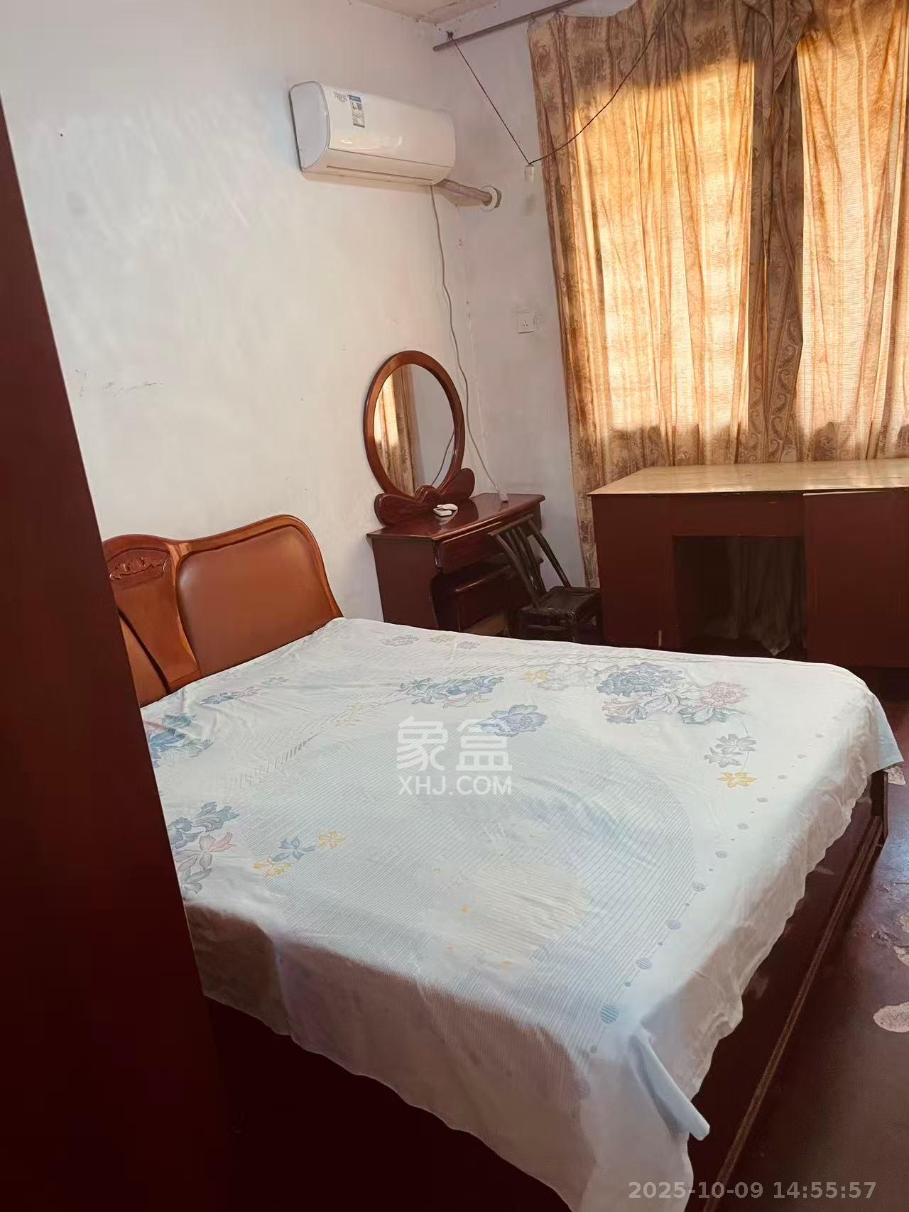 二机小区 2室1厅1卫 1000.0元/月 二机小区 2室1厅1卫 1000.0元/月室内图