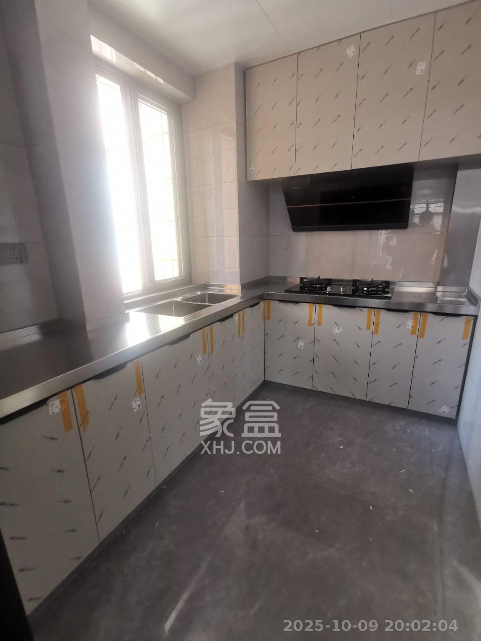 和景家园一期  2室2厅1卫    1800.0元/月 和景家园一期  2室2厅1卫    1800.0元/月室内图