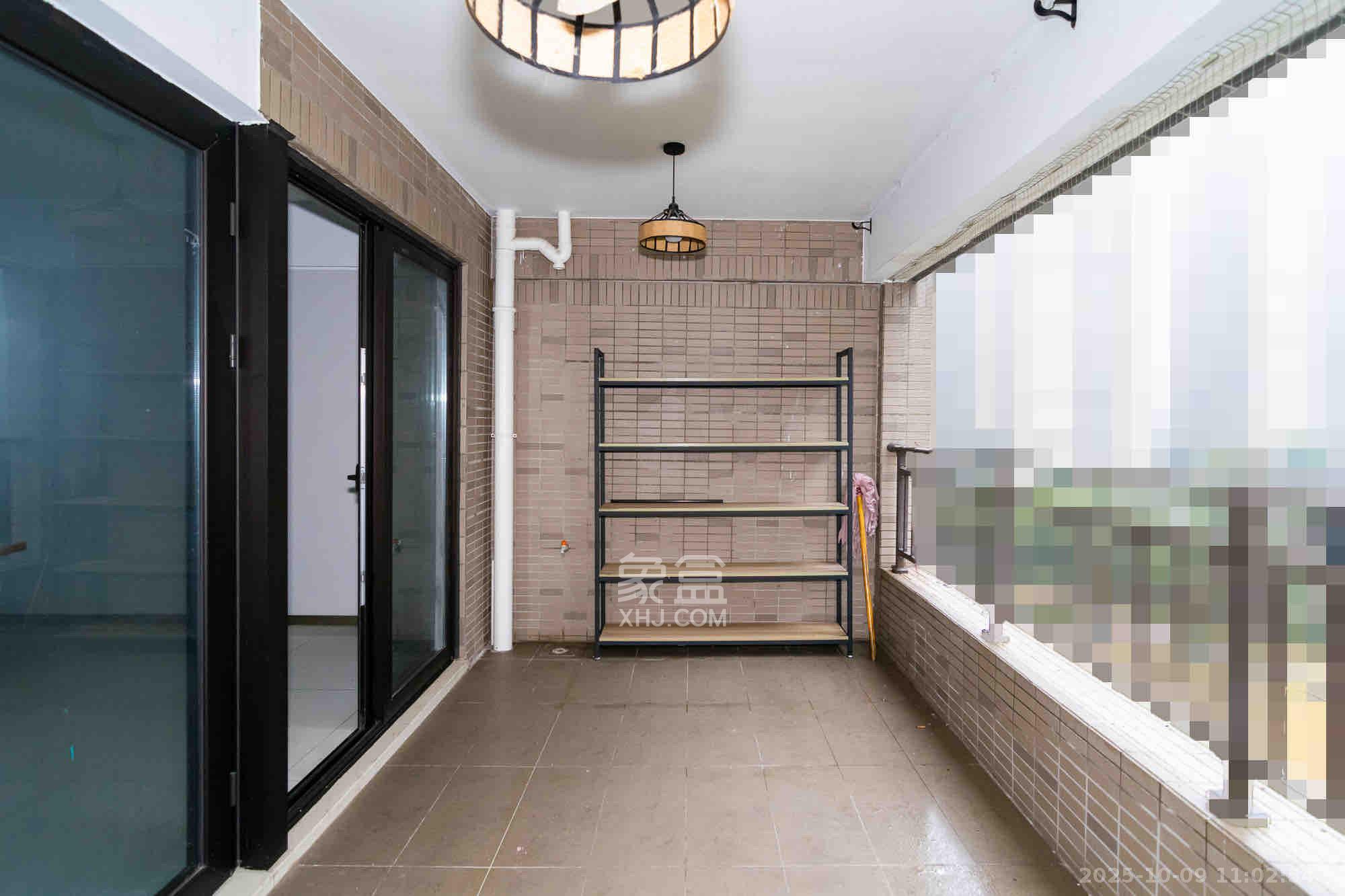 时代倾城三期  2室2厅1卫    1600.0元/月室内图