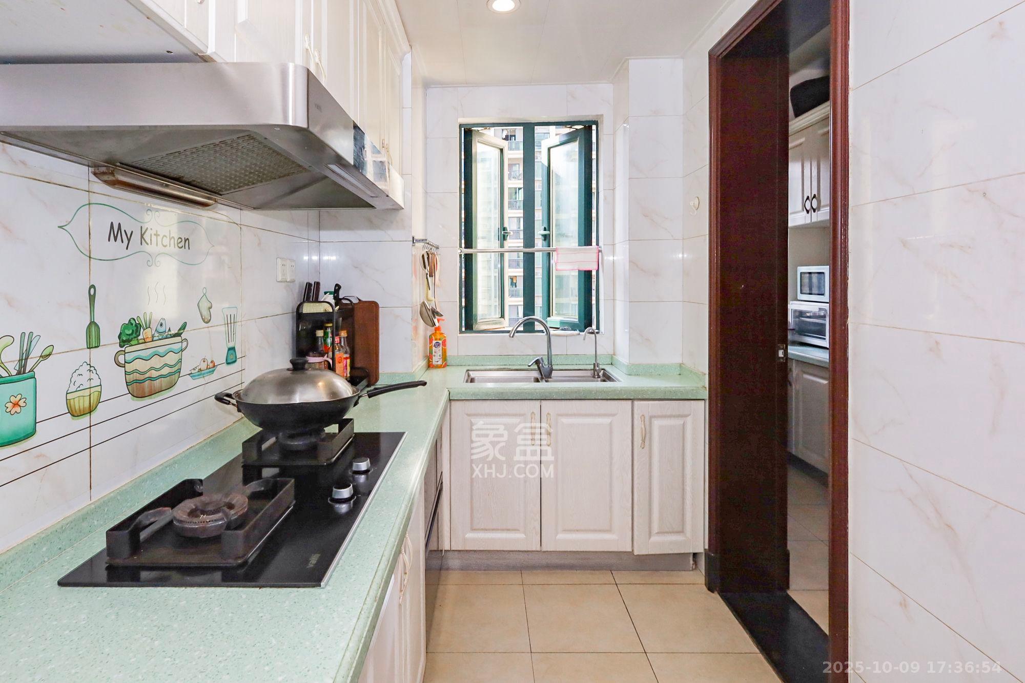 恒大御景湾  4室2厅2卫    4000.0元/月室内图