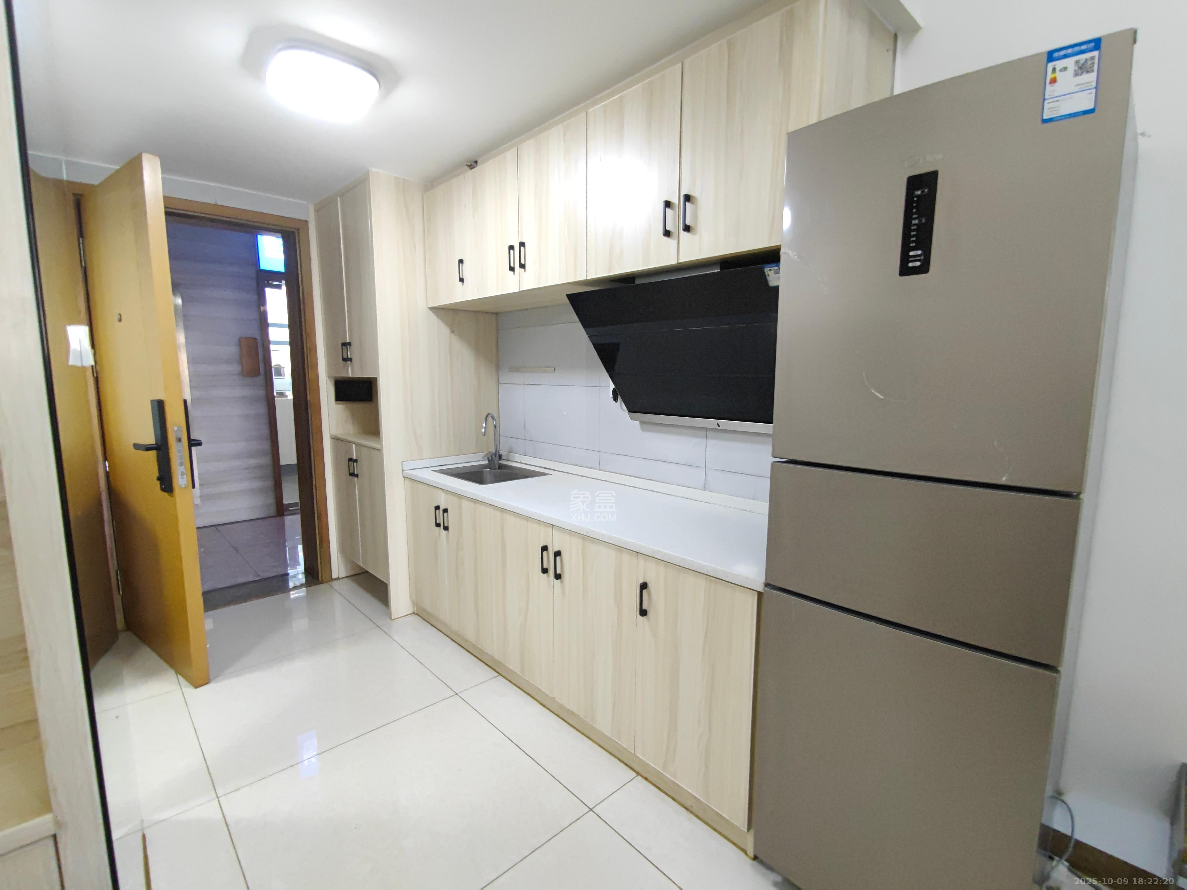 明昇壹城(明昇时代广场)三期 1室0厅0卫 2300.0元/月 明昇壹城(明昇时代广场)三期 1室0厅0卫 2300.0元/月室内图