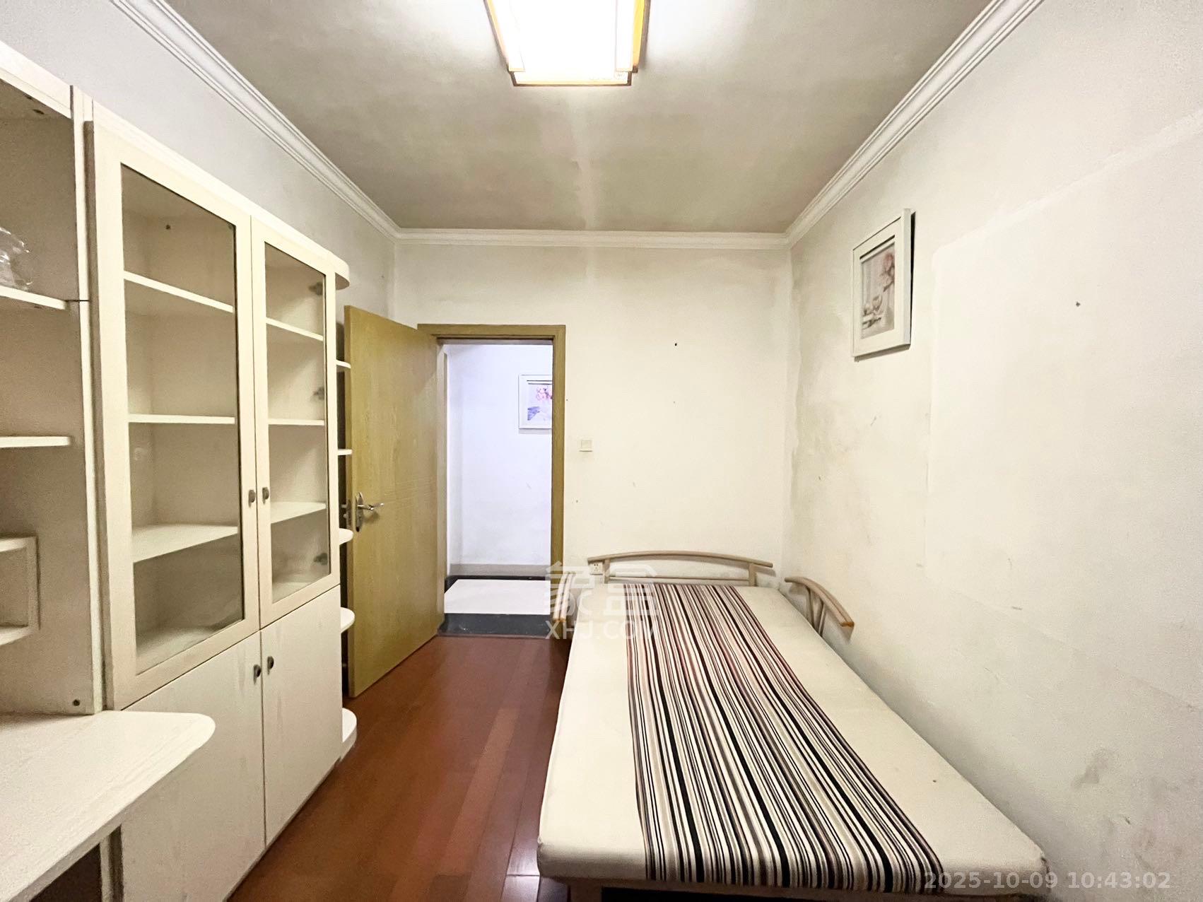 保利麓谷林语C区 4室2厅2卫 3600.0元/月 保利麓谷林语C区 4室2厅2卫 3600.0元/月室内图