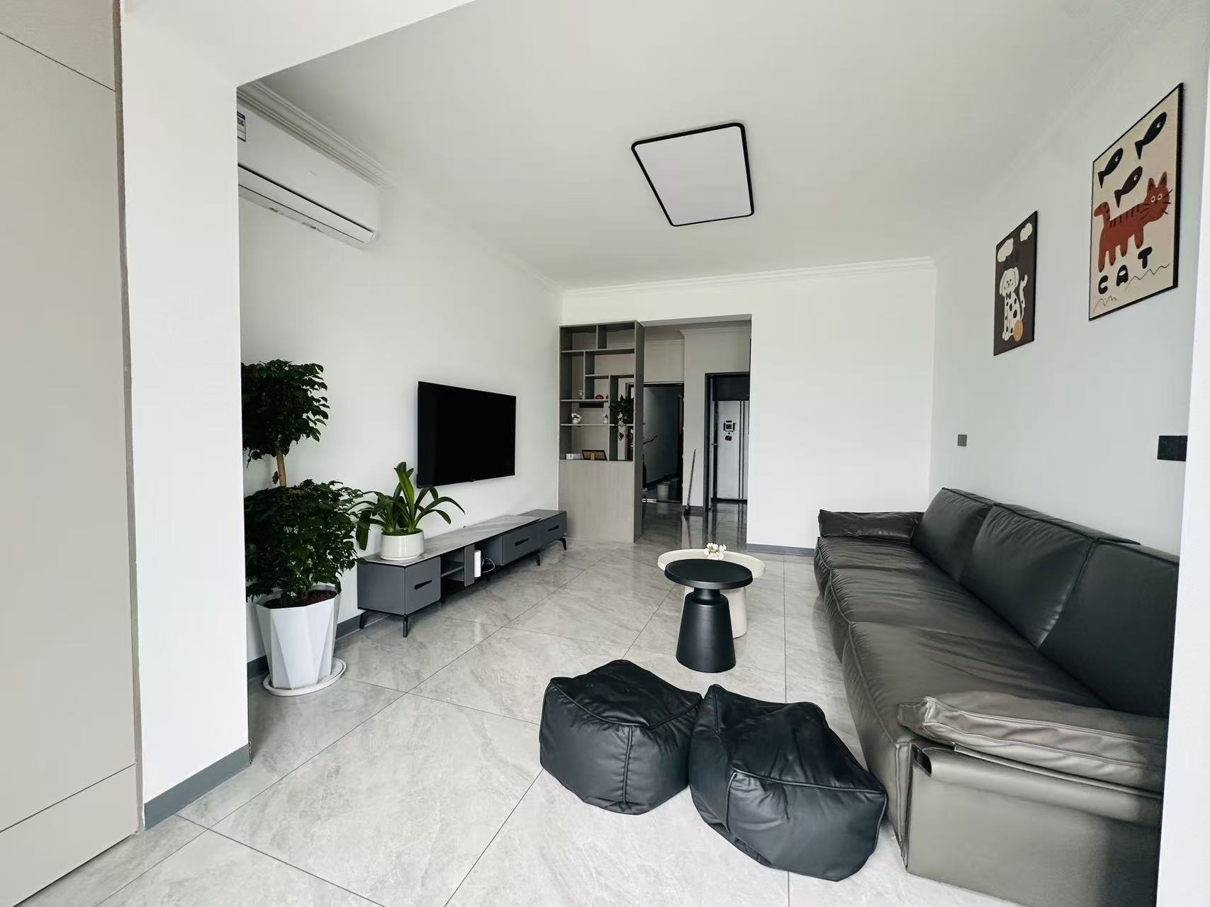 南门口安置小区二期 2室2厅1卫 2200.0元/月 南门口安置小区二期 2室2厅1卫 2200.0元/月室内图