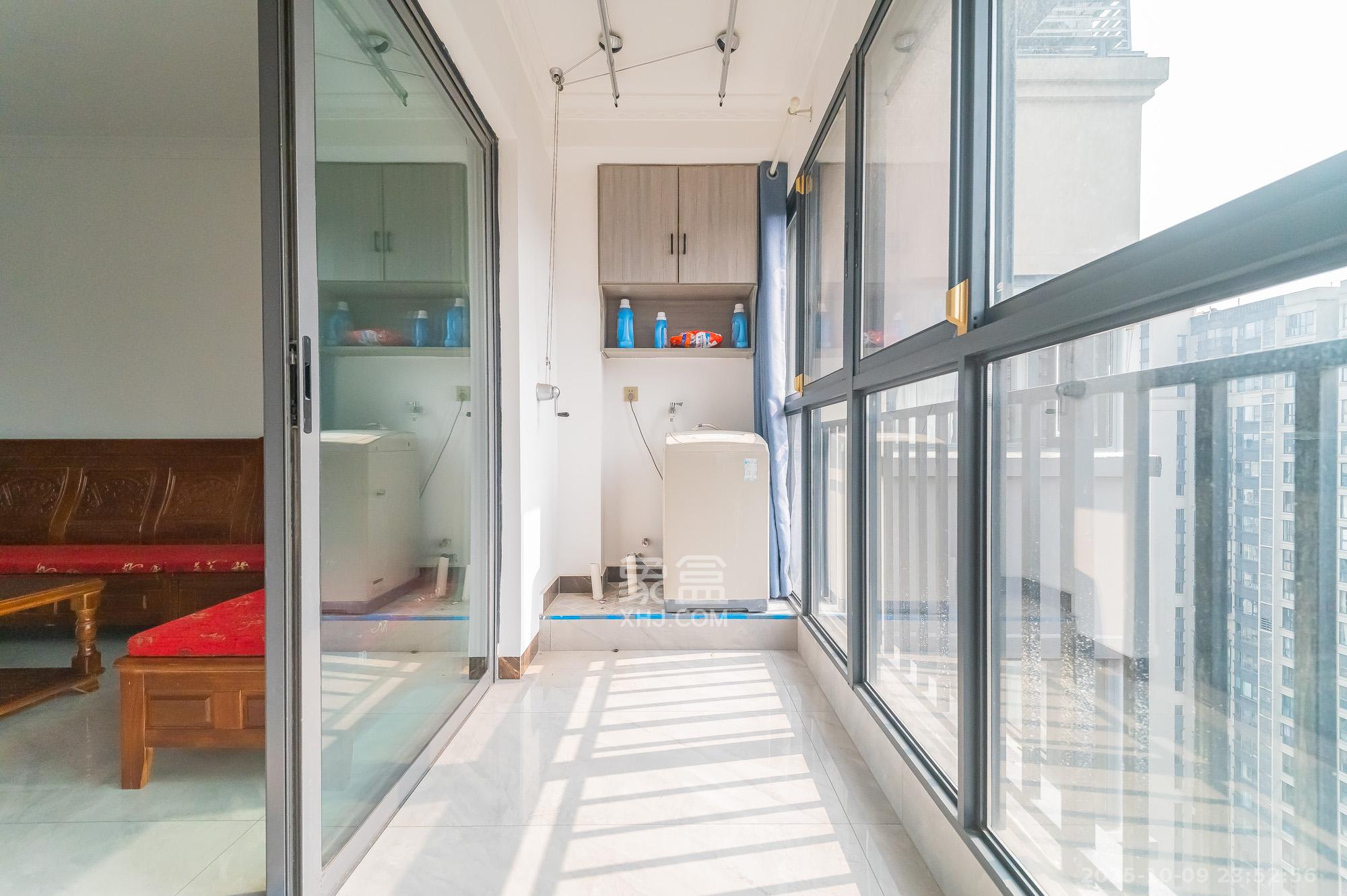 中建悦和城  4室2厅2卫    125.0万 中建悦和城  4室2厅2卫    125.0万阳台