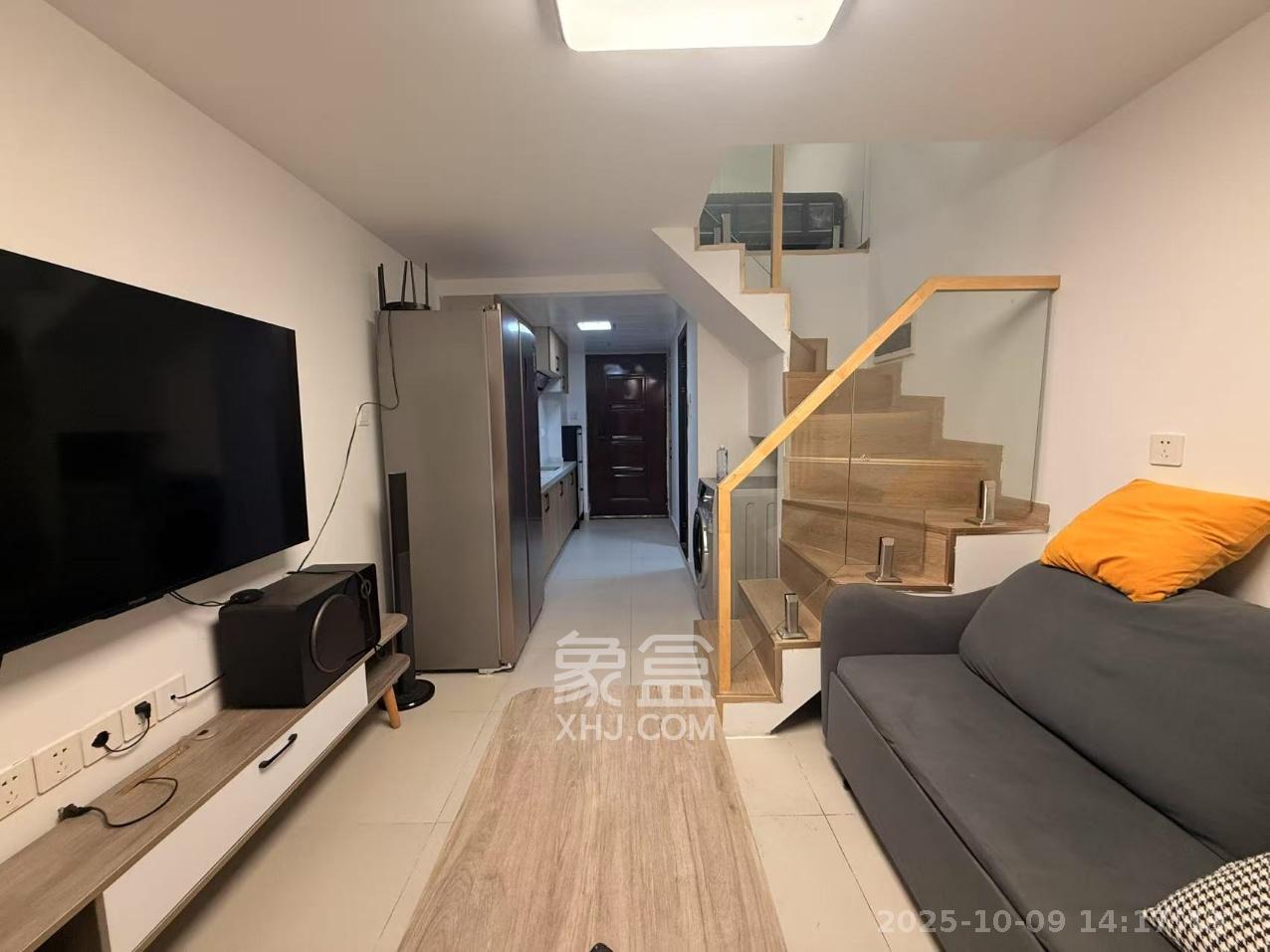 新长海D1站  1室1厅1卫    1500.0元/月