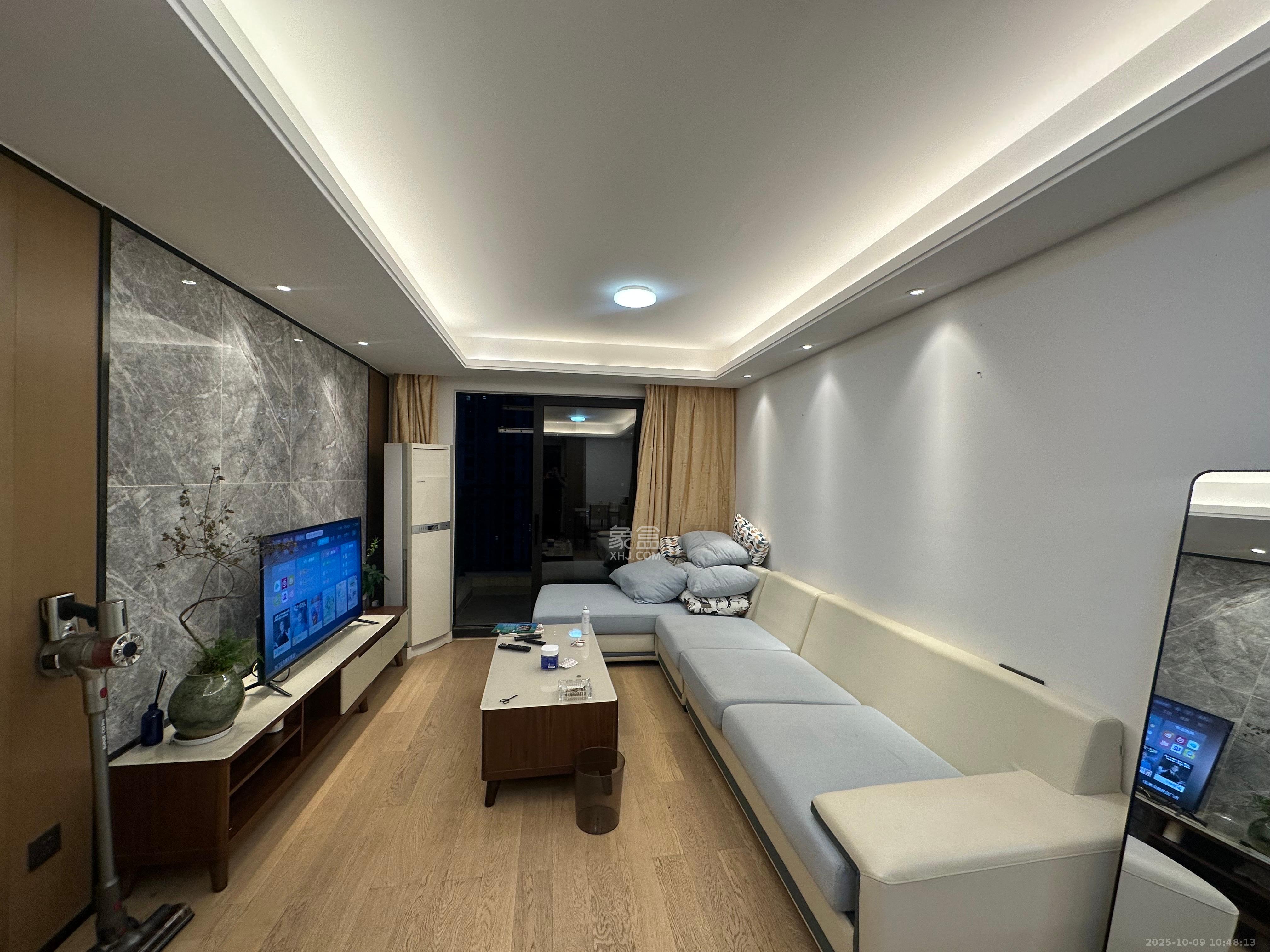 万科金域蓝湾  3室1厅2卫    3000.0元/月