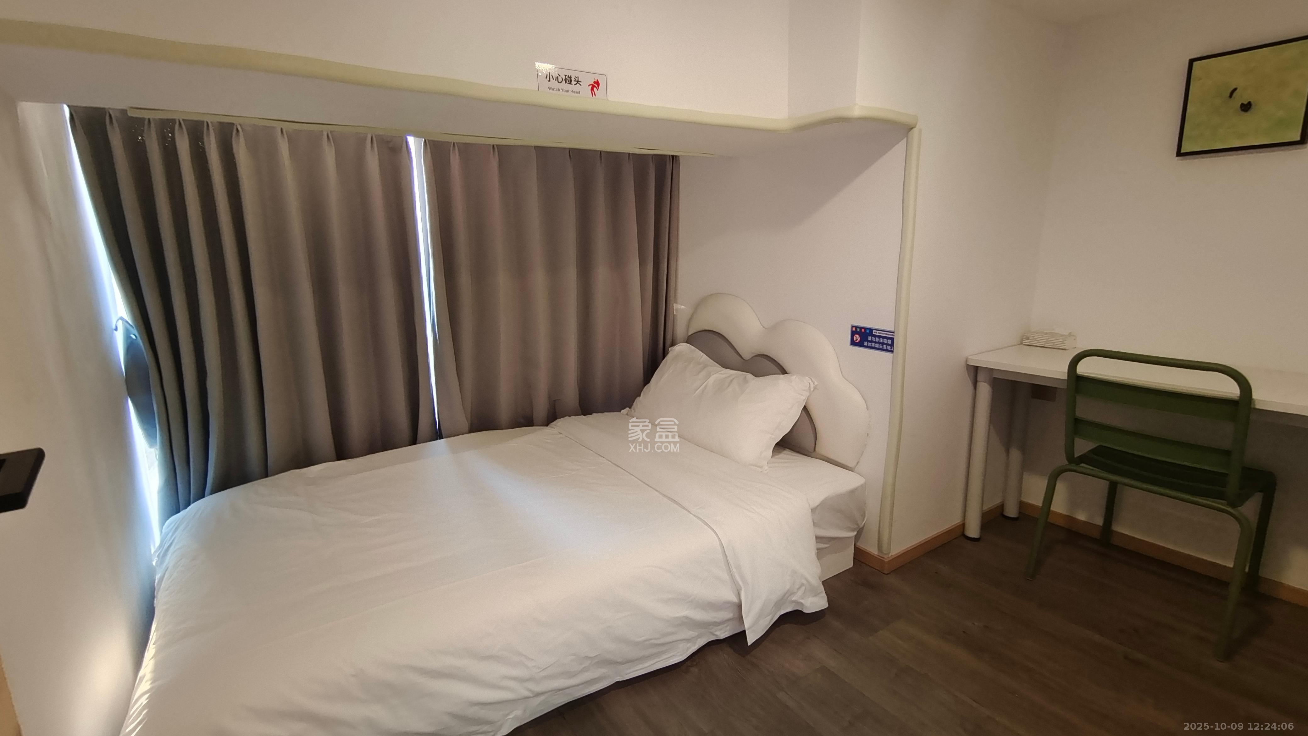 正荣梅溪紫阙台 3室2厅2卫 3800.0元/月 正荣梅溪紫阙台 3室2厅2卫 3800.0元/月室内图