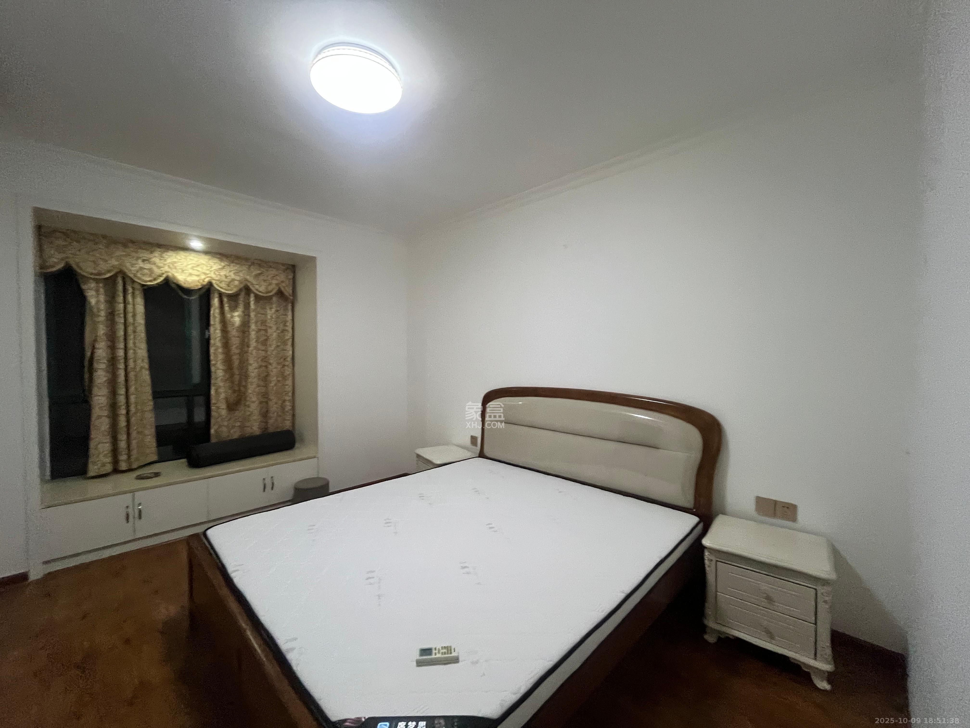 保利花园 3室2厅2卫 2600.0元/月 保利花园 3室2厅2卫 2600.0元/月室内图