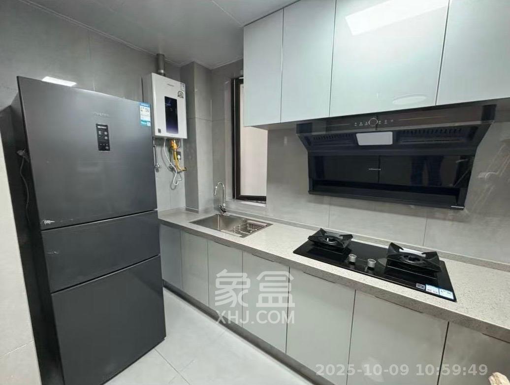 旭日嘉苑  2室2厅1卫    2550.0元/月 旭日嘉苑  2室2厅1卫    2550.0元/月