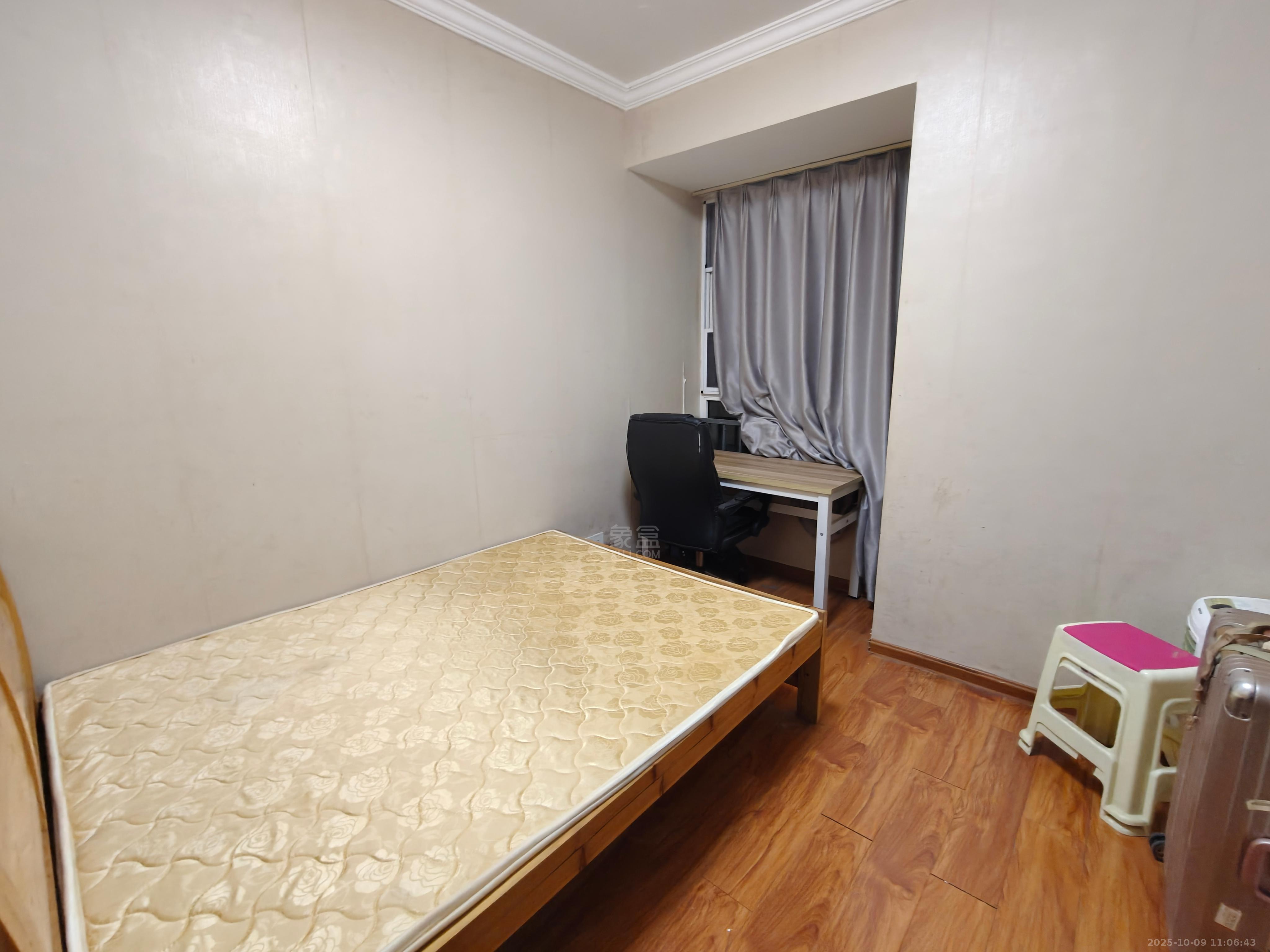 佳兆业金域天下三期 3室2厅2卫 1500.0元/月 佳兆业金域天下三期 3室2厅2卫 1500.0元/月室内图