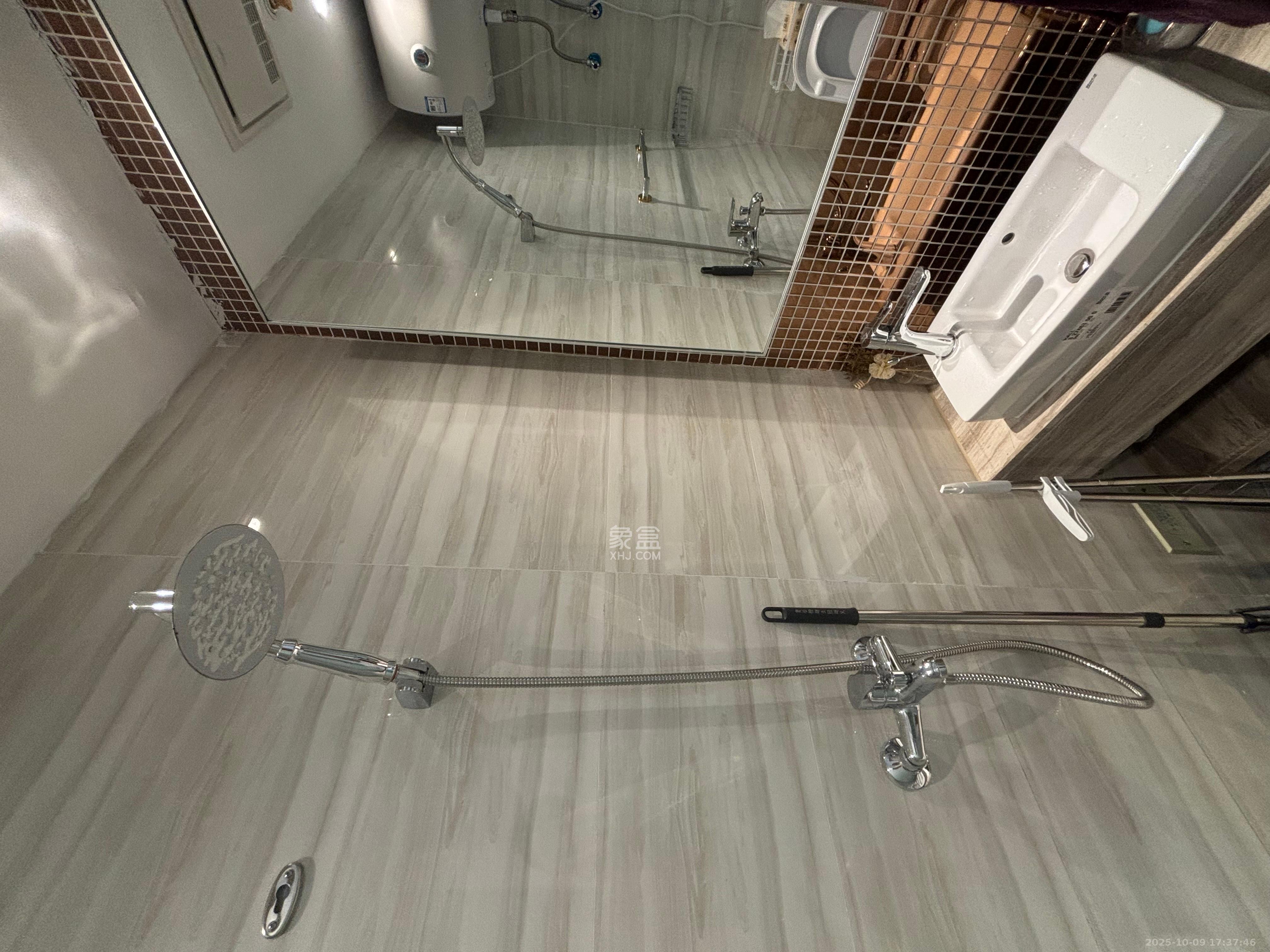 恒大时代广场  1室1厅1卫    1100.0元/月室内图