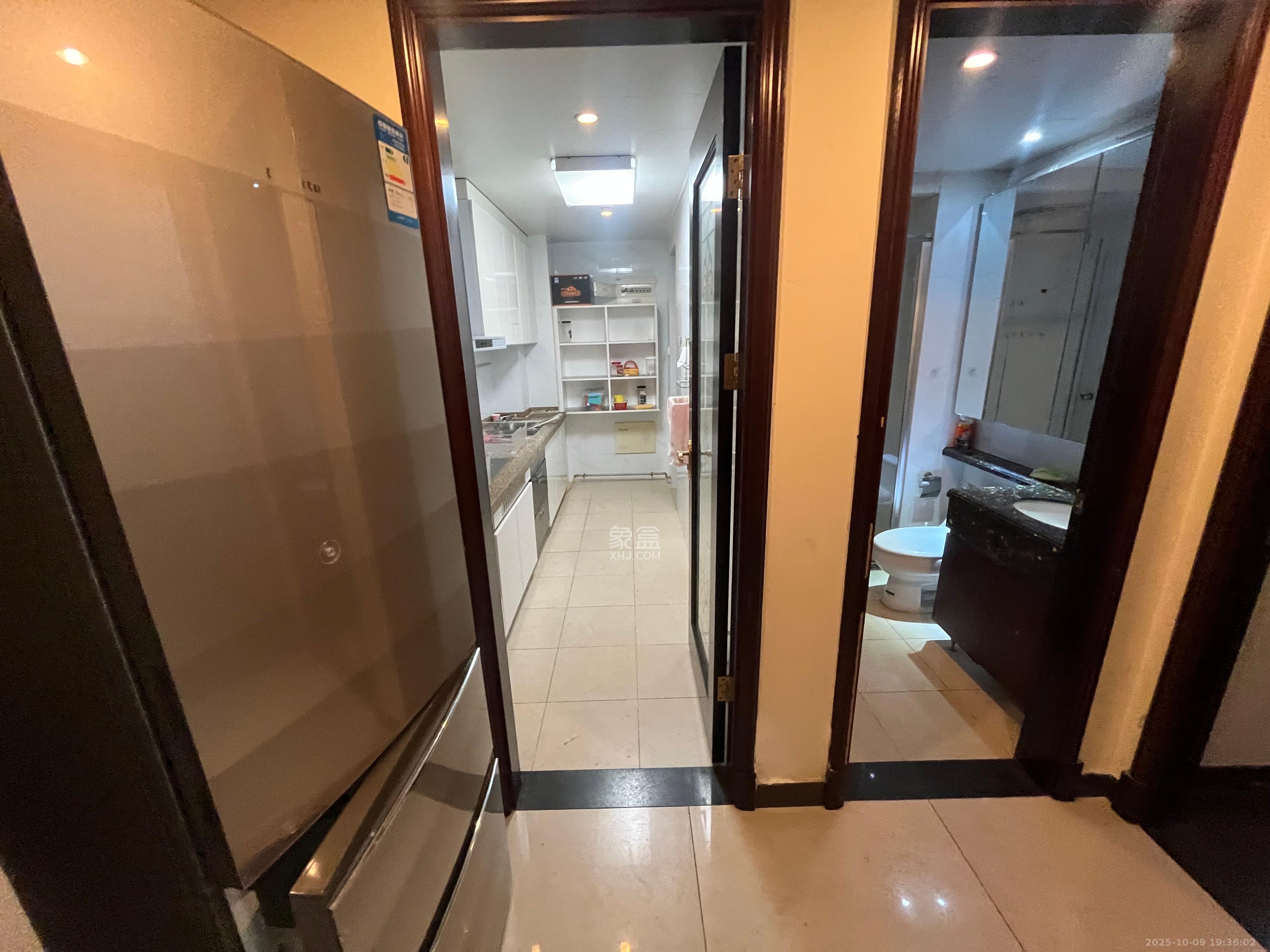 恒大国际广场  2室1厅1卫    2400.0元/月室内图