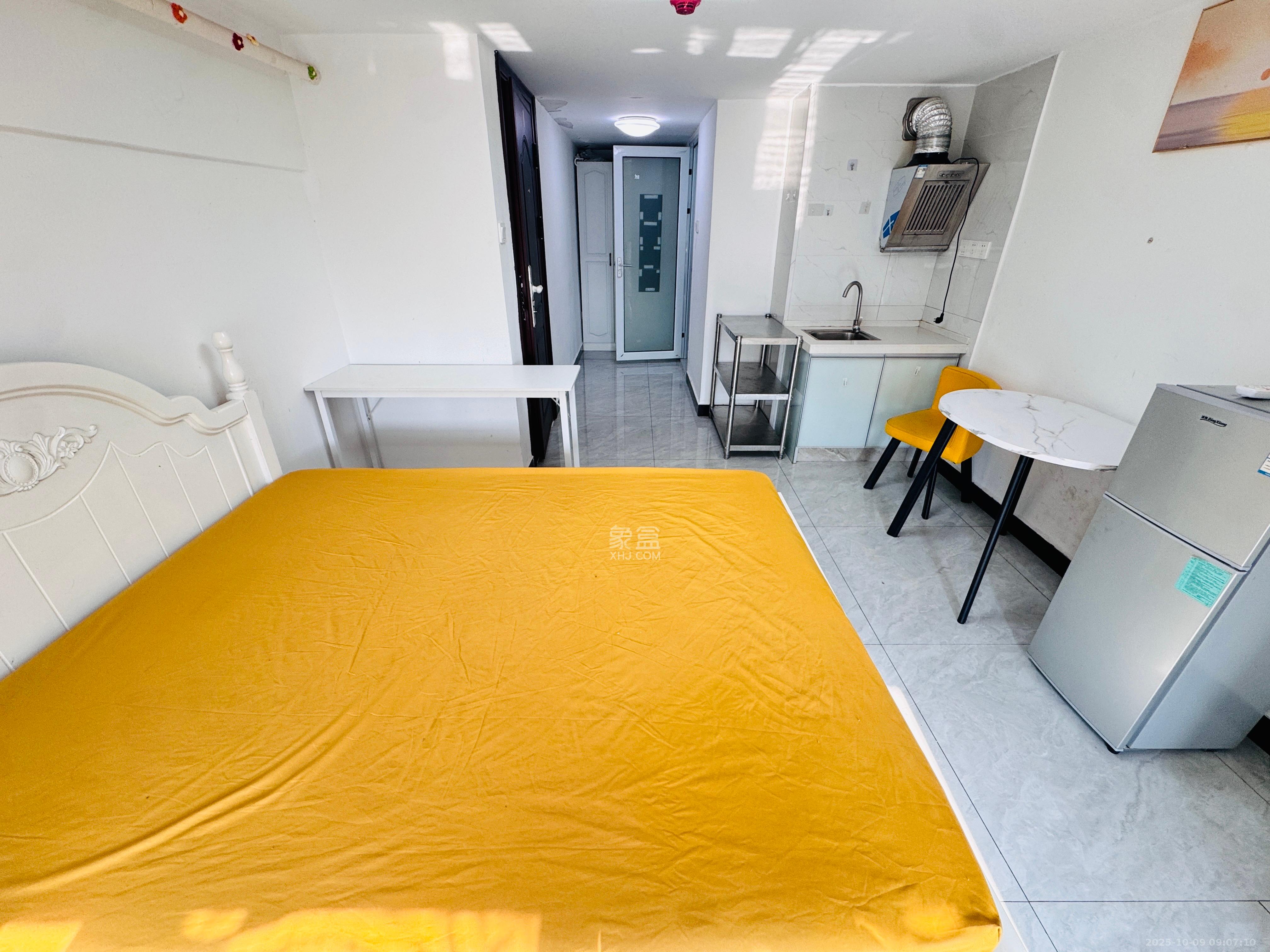 金地中交麓谷香颂(金地中交雅苑) 1室1厅1卫 1180.0元/月 金地中交麓谷香颂(金地中交雅苑) 1室1厅1卫 1180.0元/月室内图