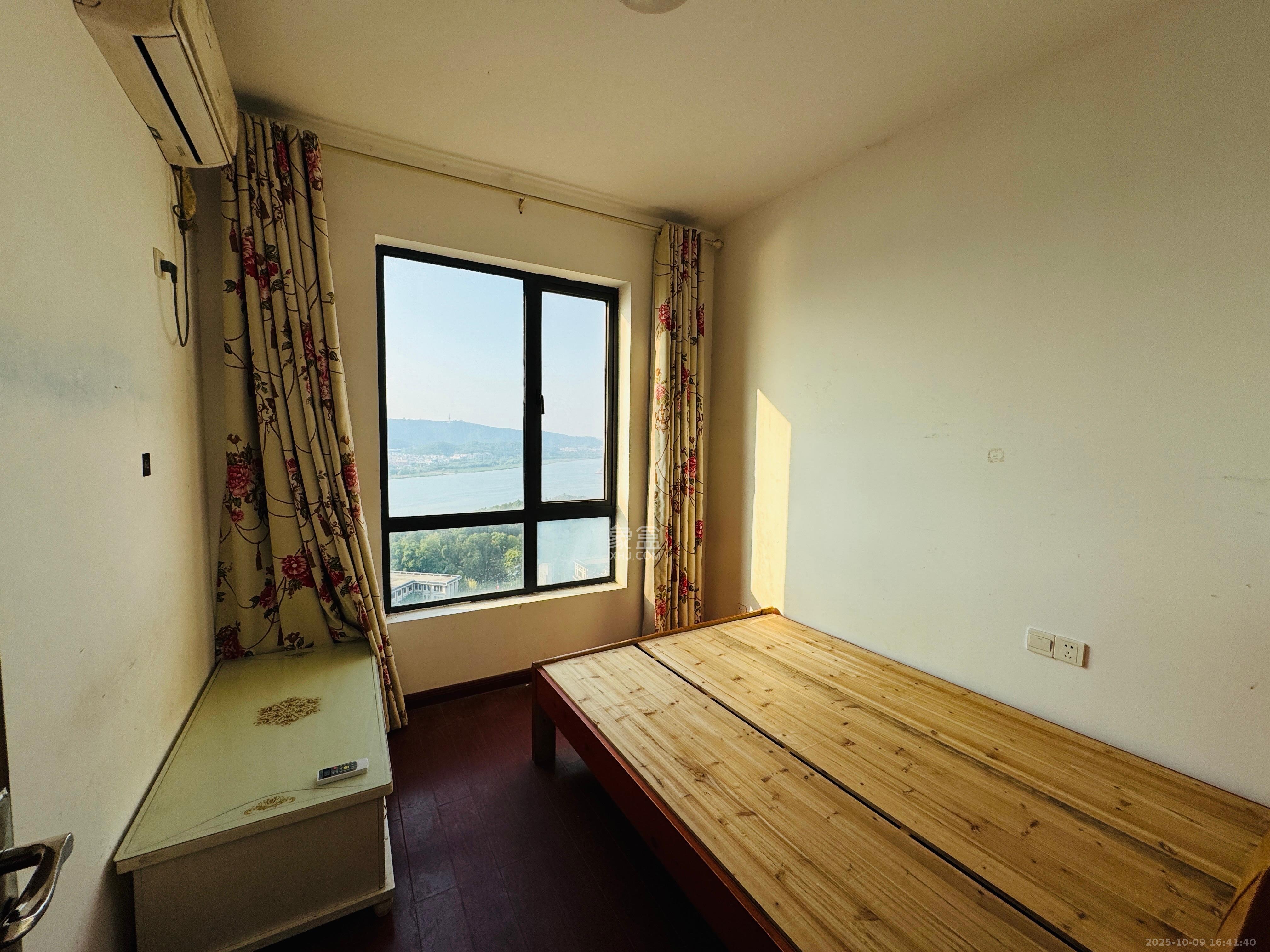 乾城(兴旺乾城) 3室2厅1卫 2200.0元/月 乾城(兴旺乾城) 3室2厅1卫 2200.0元/月室内图