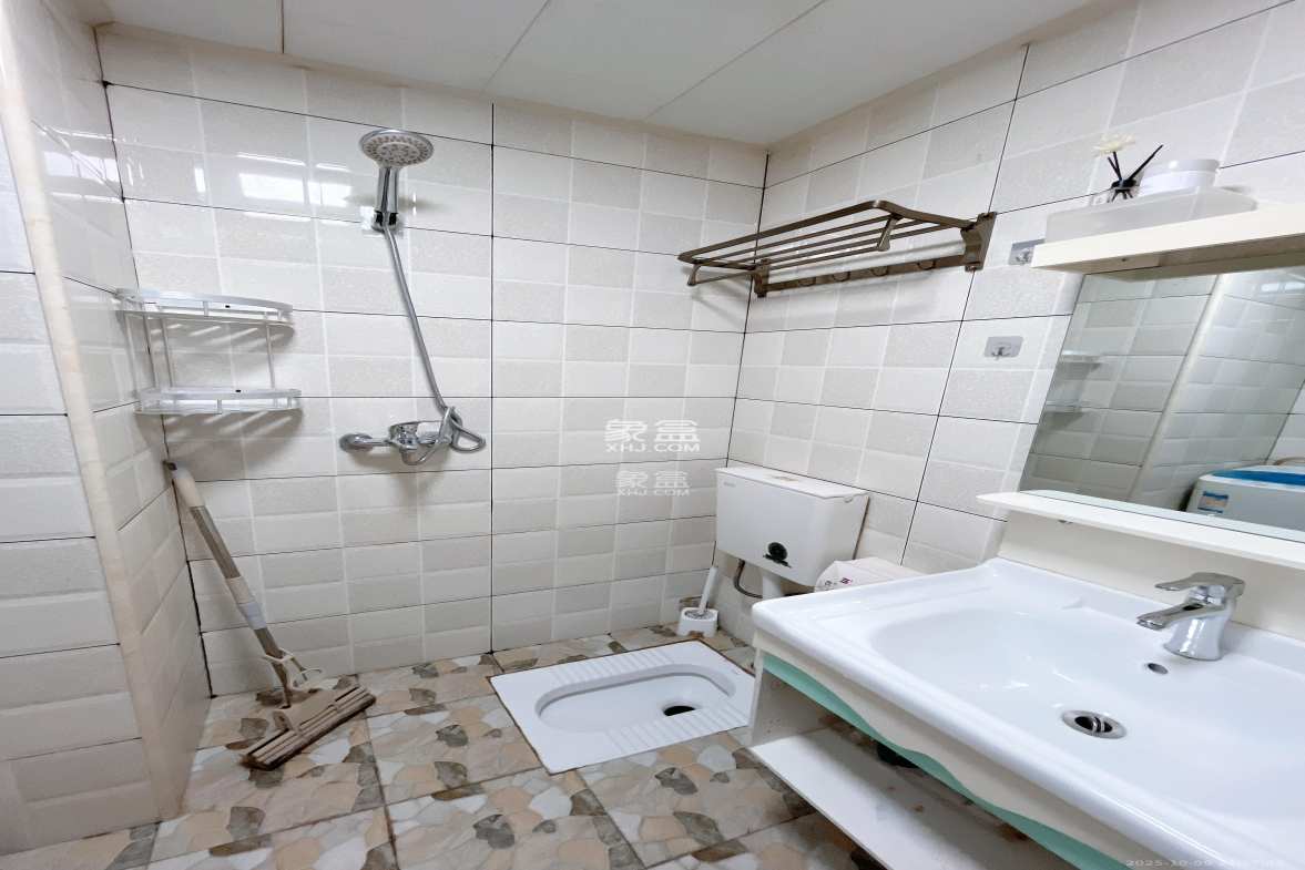 达美美立方 1室1厅1卫 1700.0元/月 达美美立方 1室1厅1卫 1700.0元/月室内图