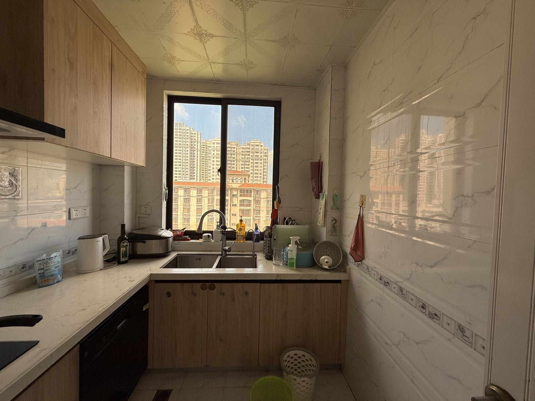 鑫生棕榈泉国际公馆  4室2厅2卫    198.0万室内图