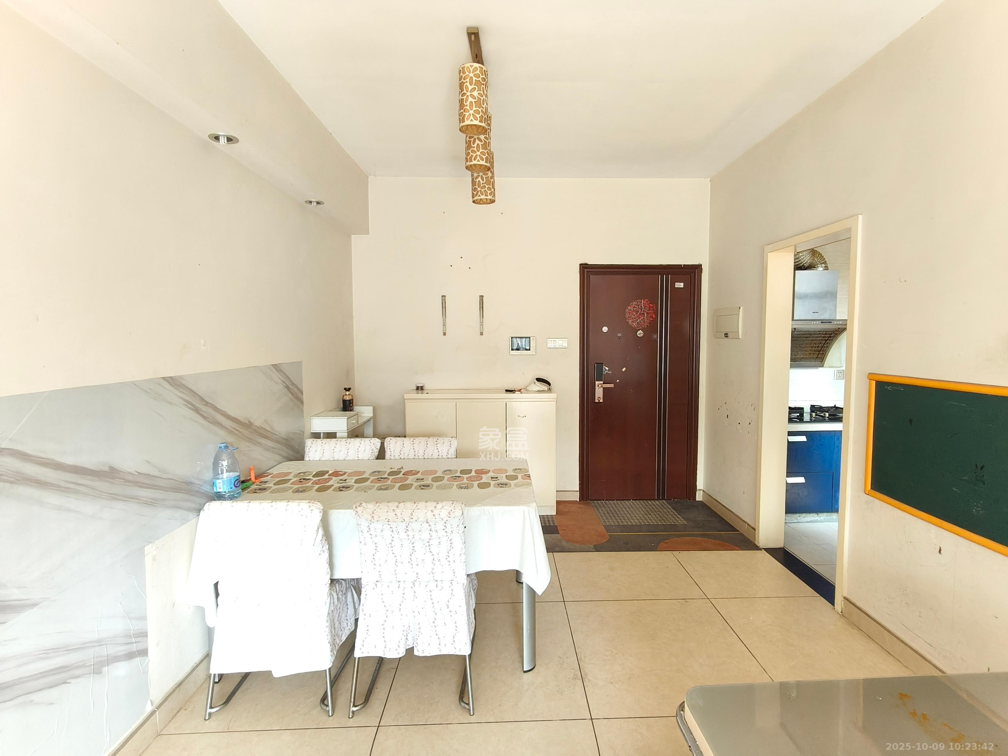 星城映象 2室2厅1卫 2000.0元/月 星城映象 2室2厅1卫 2000.0元/月室内图