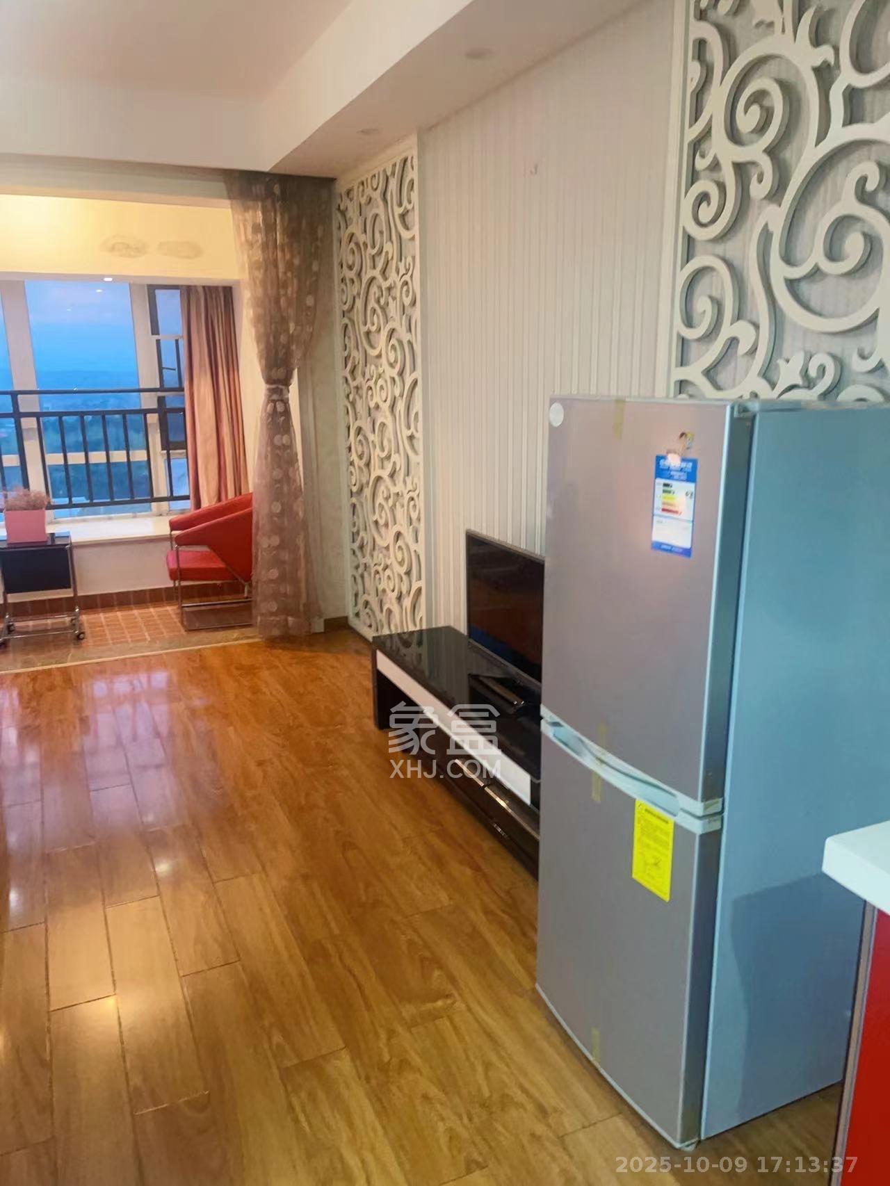 美利新世界  1室1厅1卫    1300.0元/月室内图