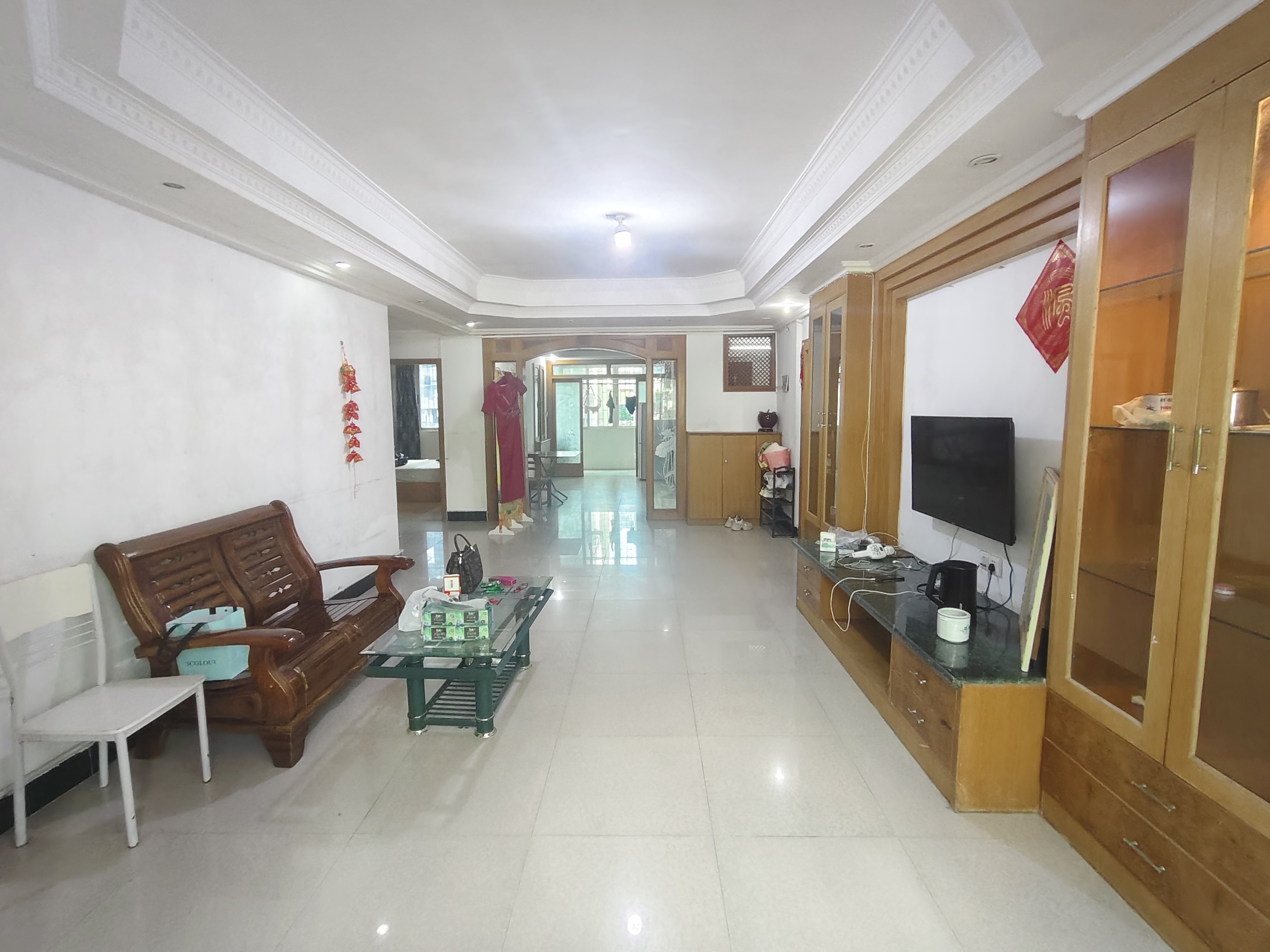 昌茂花园 3室2厅2卫 2500.0元/月 昌茂花园 3室2厅2卫 2500.0元/月室内图