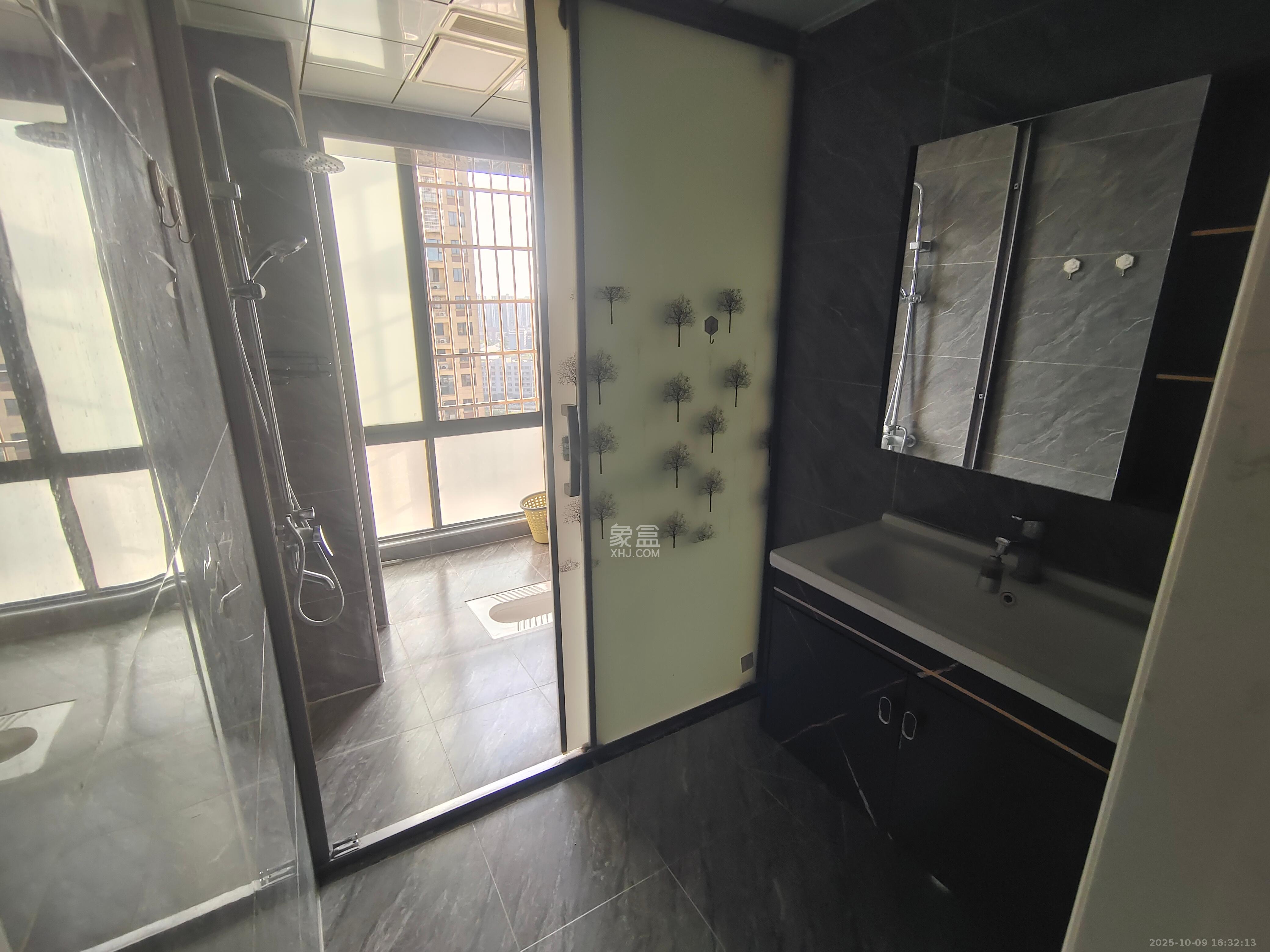 金南家园三期 1室0厅0卫 2600.0元/月 金南家园三期 1室0厅0卫 2600.0元/月室内图