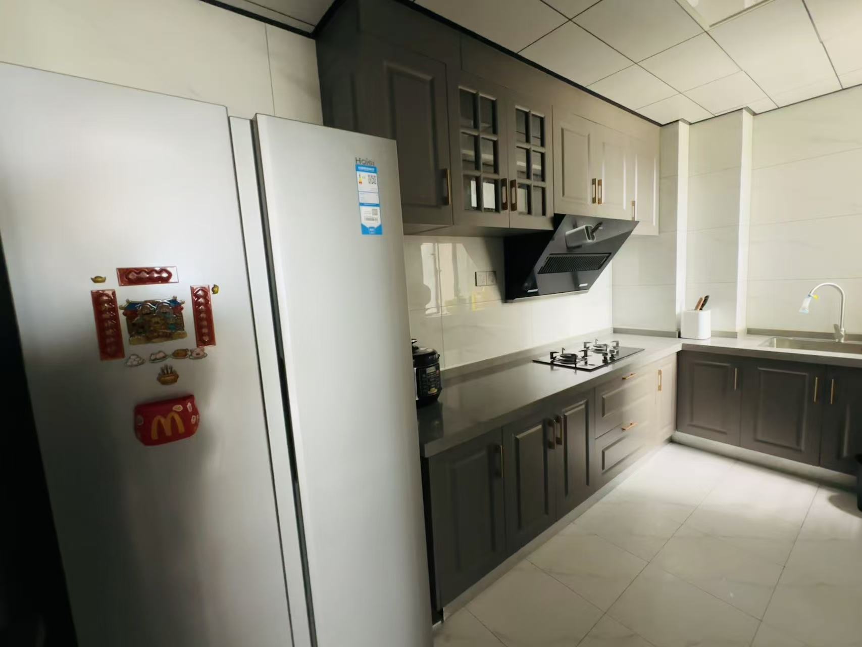 南门口安置小区二期 2室2厅1卫 2200.0元/月 南门口安置小区二期 2室2厅1卫 2200.0元/月室内图