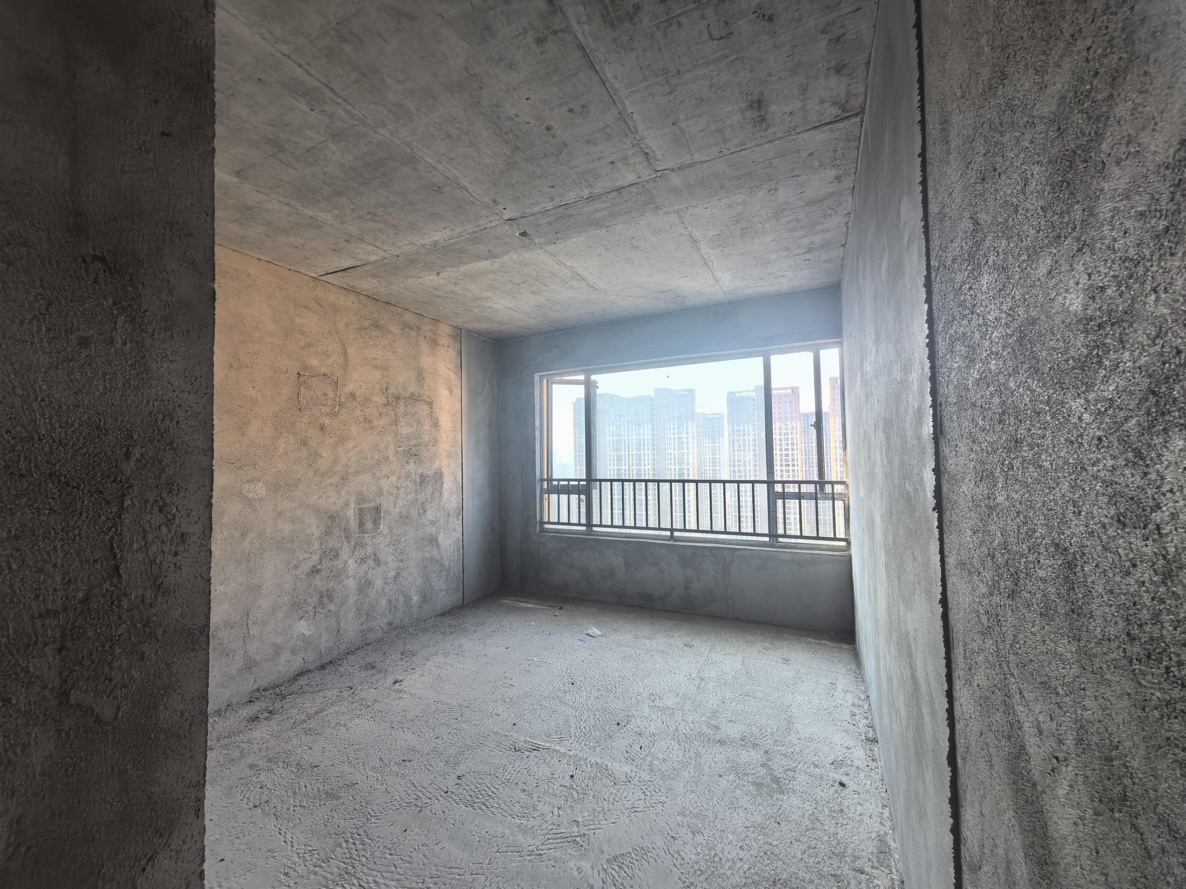 承龙大名城 4室2厅2卫 70.0万 承龙大名城 4室2厅2卫 70.0万客厅