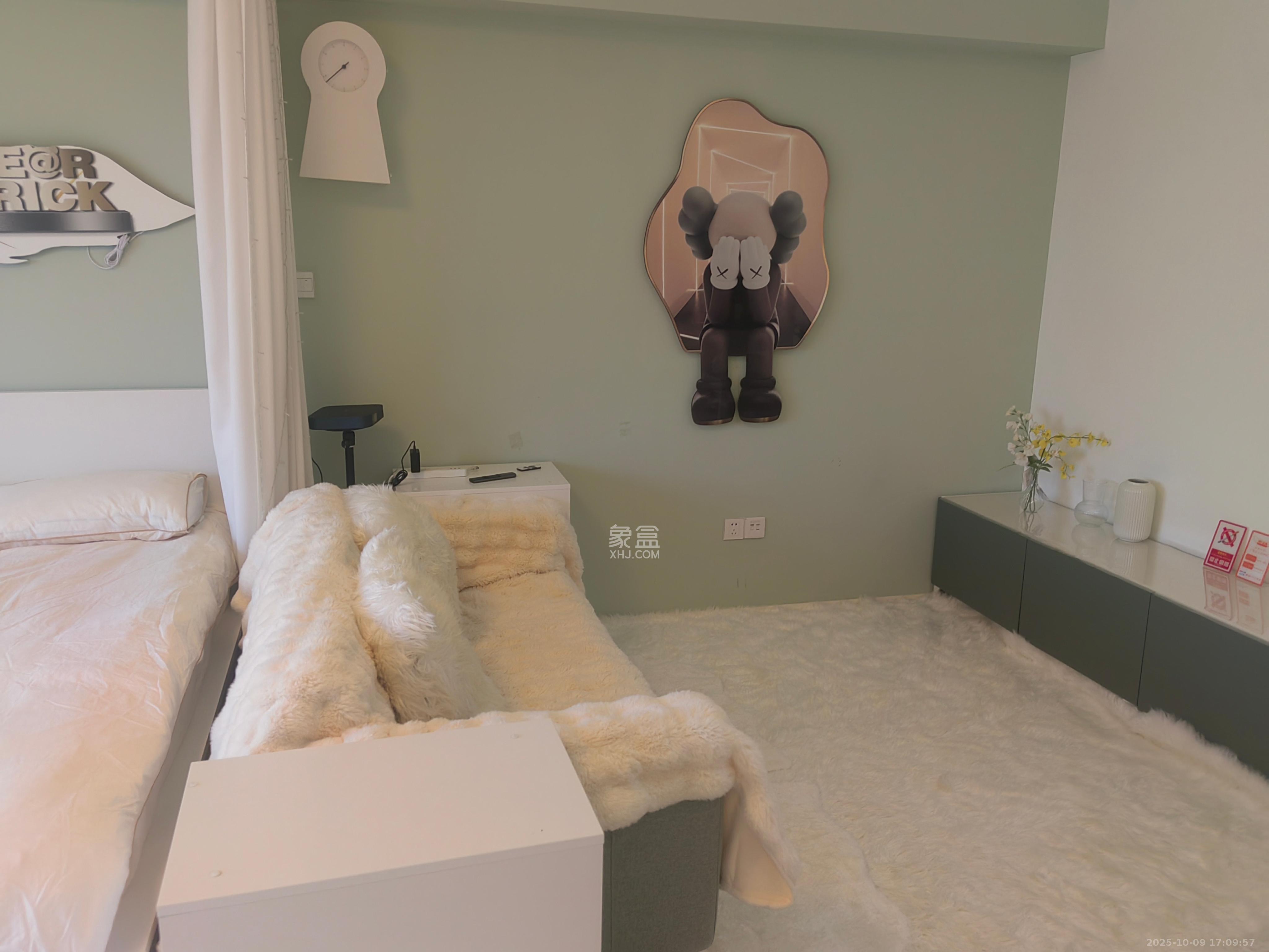 荟聚之光  2室1厅1卫    2300.0元/月 荟聚之光  2室1厅1卫    2300.0元/月室内图1