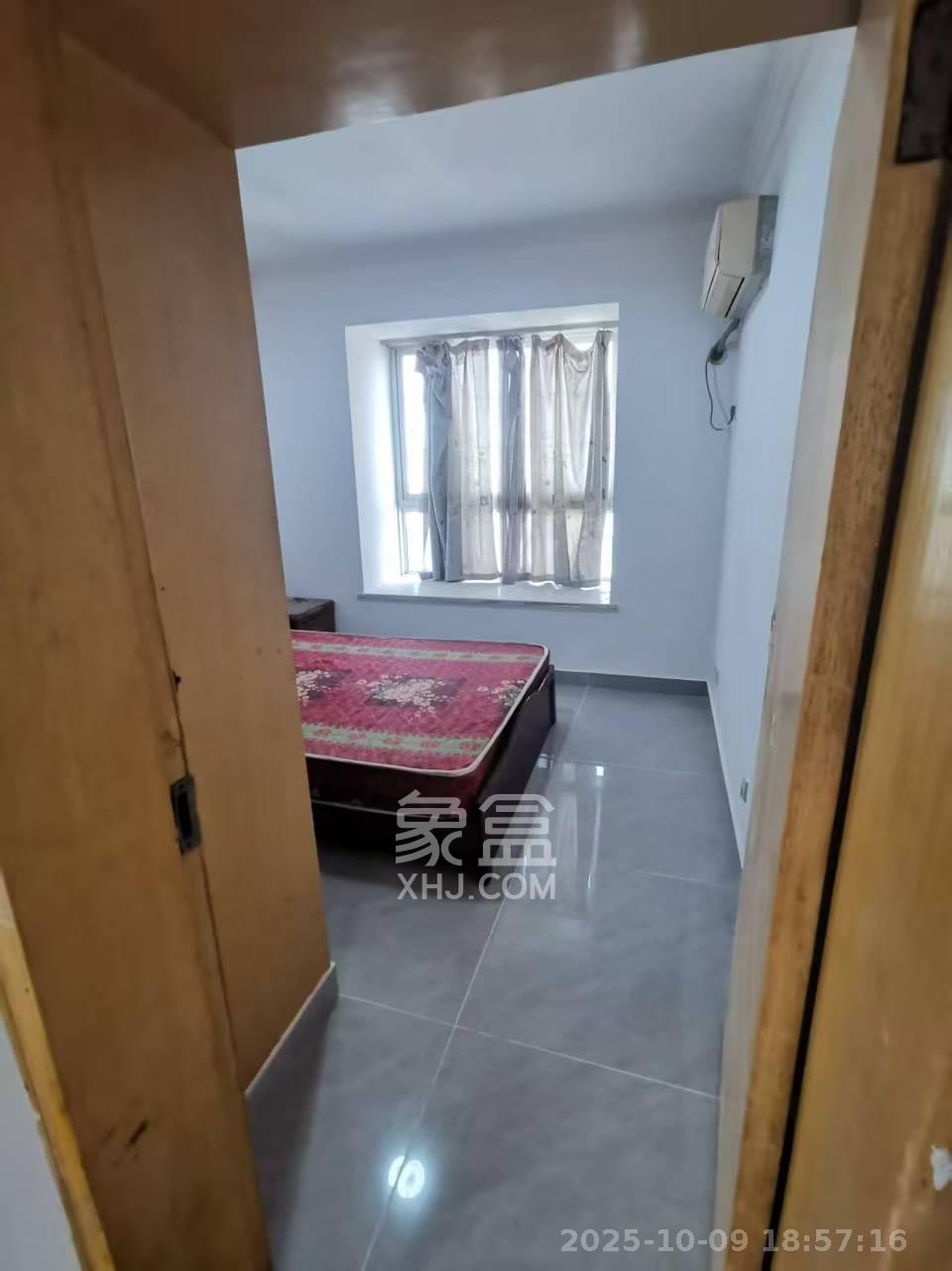 增辉凯旋帝景  3室2厅2卫    1900.0元/月室内图