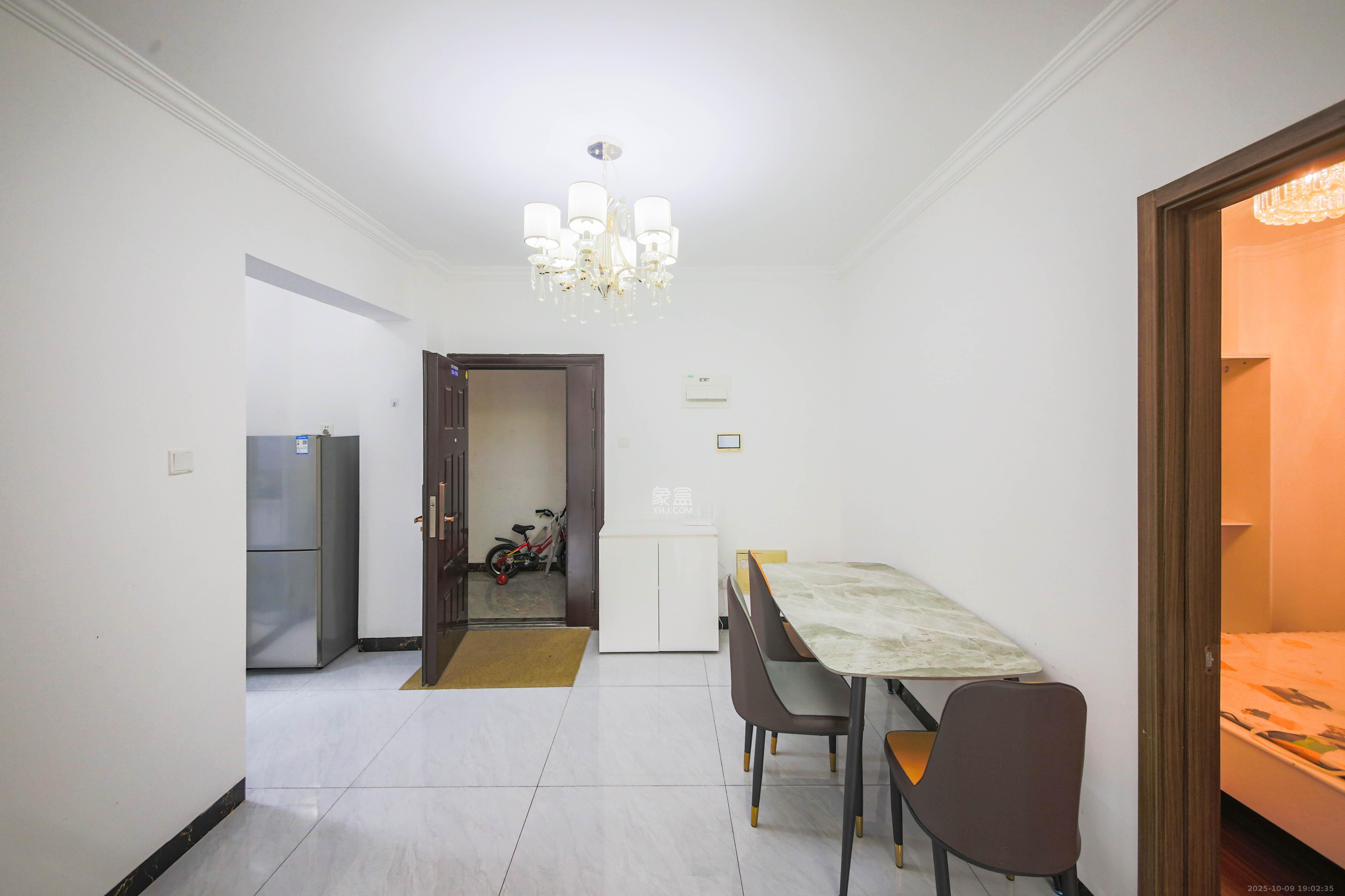 博林云栖 2室2厅1卫 82.8万 博林云栖 2室2厅1卫 82.8万客厅