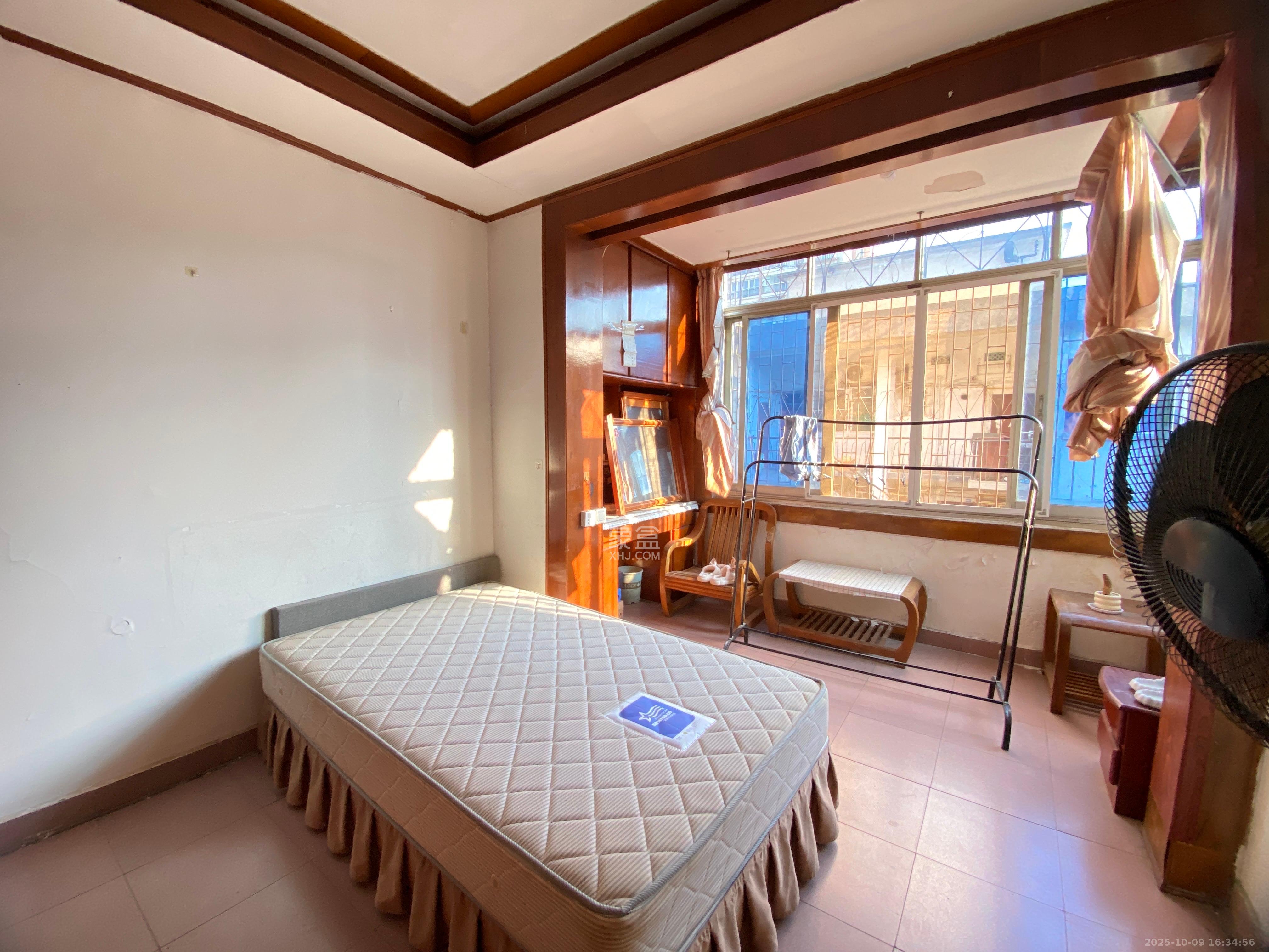 湖南第六工程有限公司机关小区（六公司机关大院）  1室1厅1卫    1300.0元/月室内图