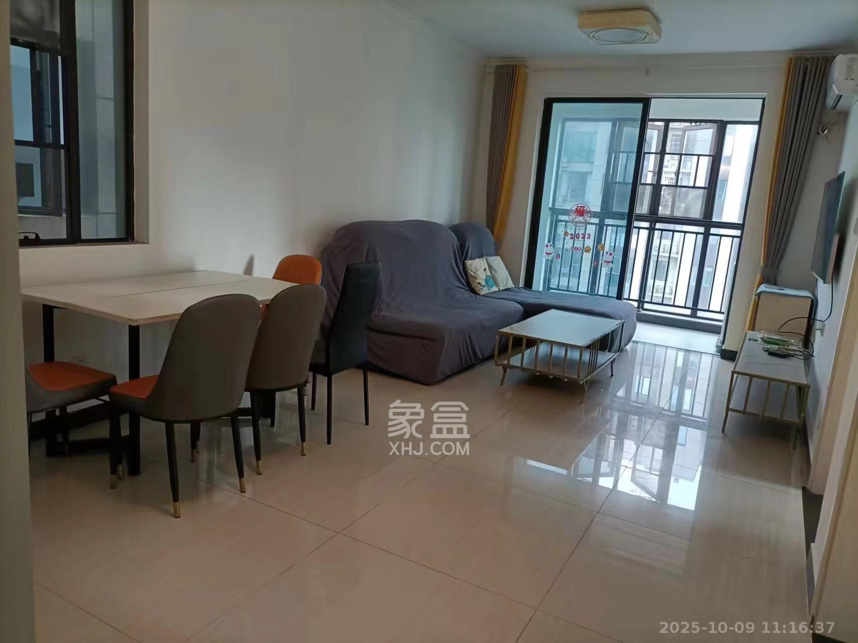 中国铁建梅溪青秀二期  3室2厅2卫    2500.0元/月