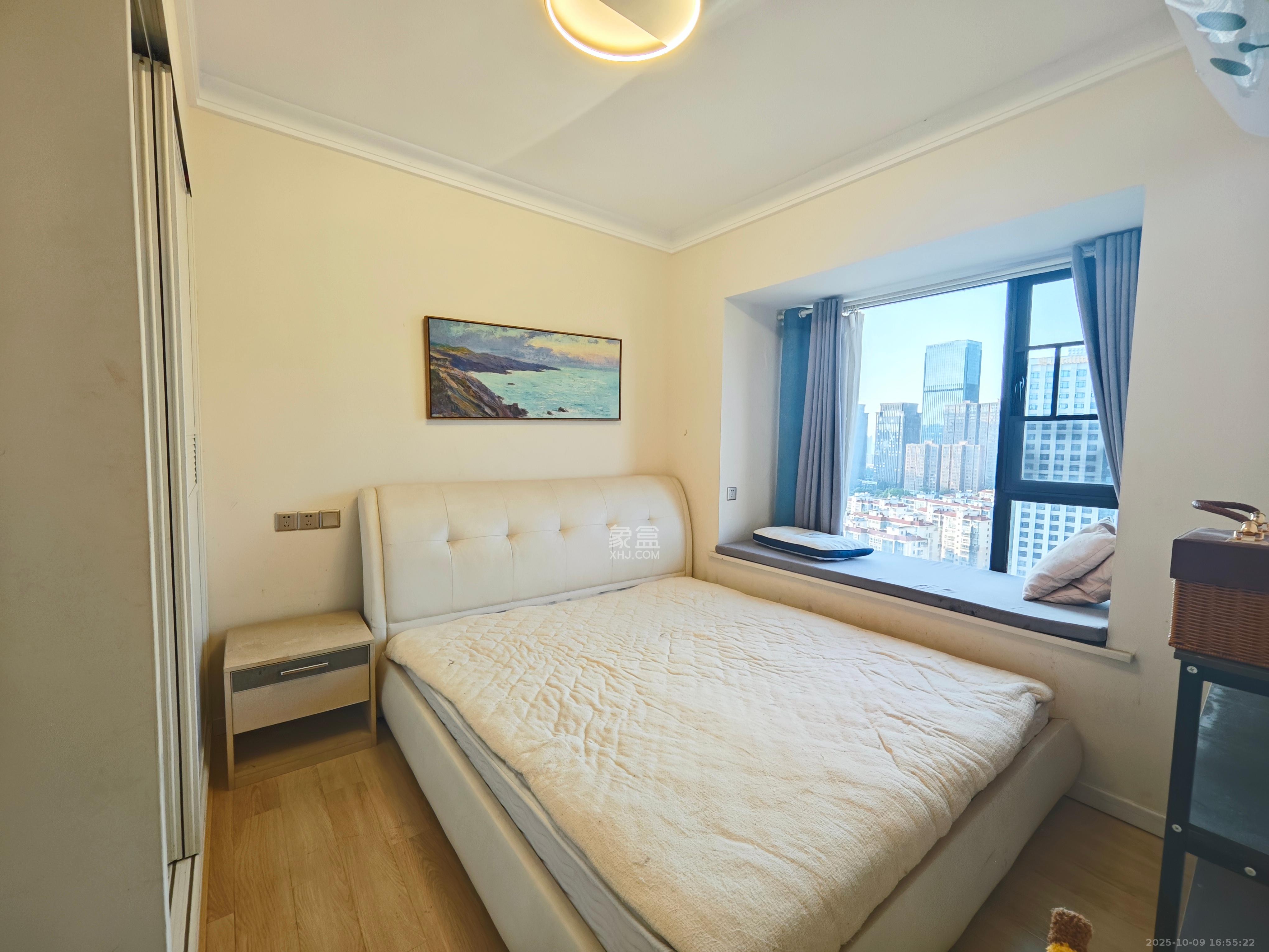 天鸿天府(天鸿中央大院) 3室2厅2卫 2900.0元/月 天鸿天府(天鸿中央大院) 3室2厅2卫 2900.0元/月室内图