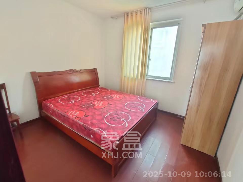 海利科院佳园  3室2厅2卫    2400.0元/月 海利科院佳园  3室2厅2卫    2400.0元/月室内图