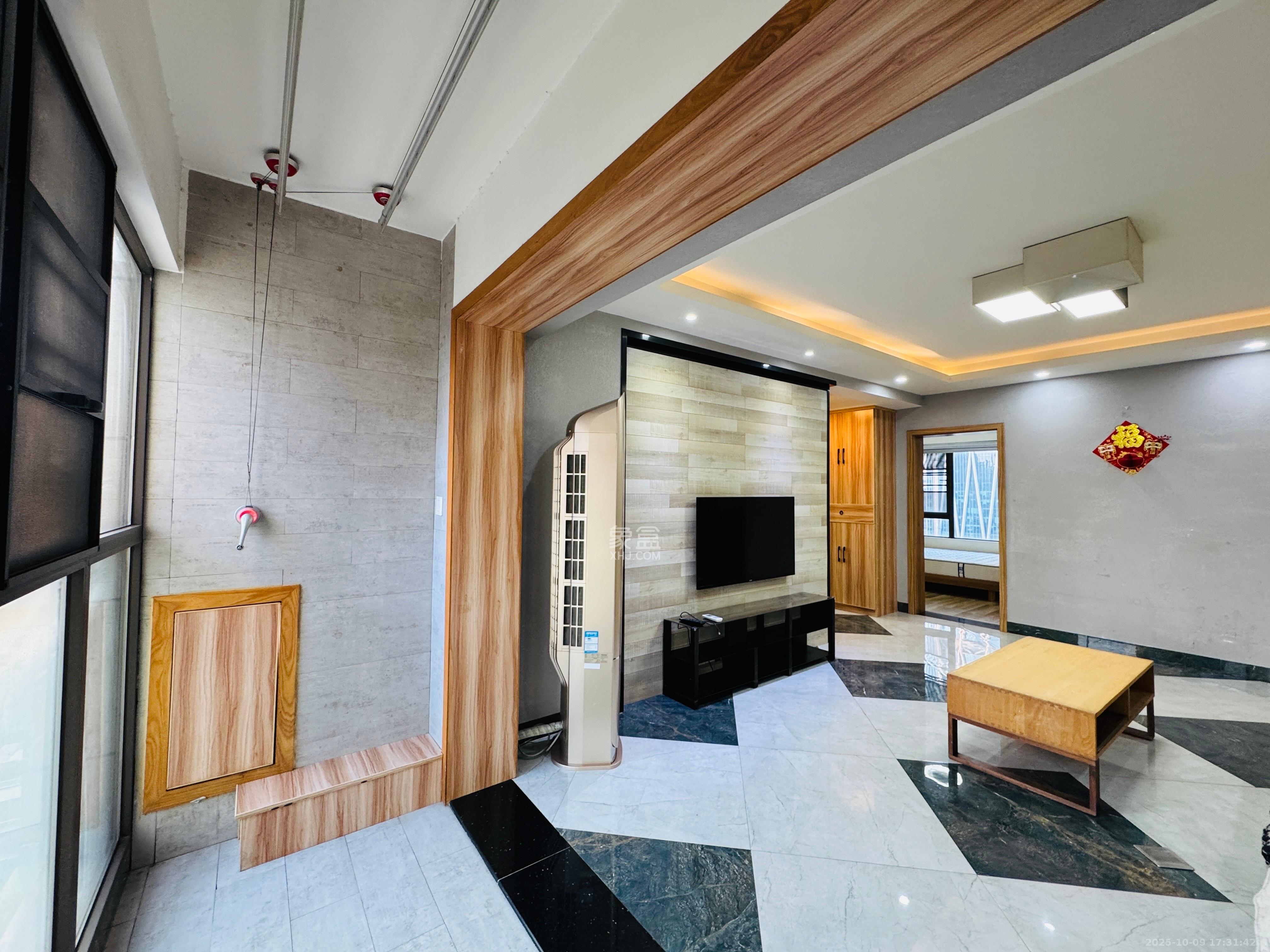 南山雍江汇(滨江国际新城) 3室2厅1卫 3500.0元/月 南山雍江汇(滨江国际新城) 3室2厅1卫 3500.0元/月室内图