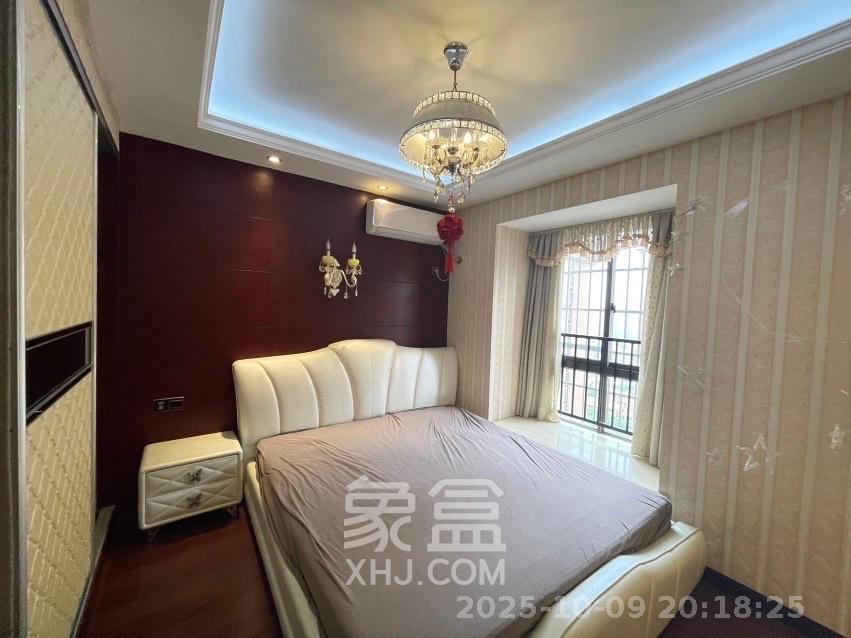 好望谷  4室2厅2卫    3600.0元/月室内图